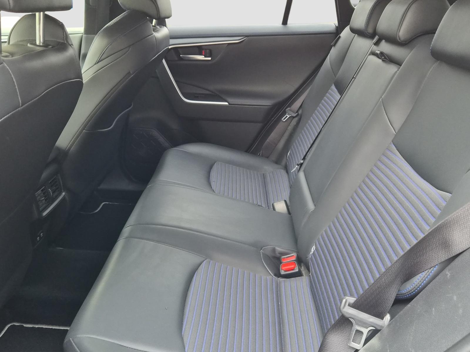 TOYOTA RAV4 2.5 HEV Style FWD-image-14