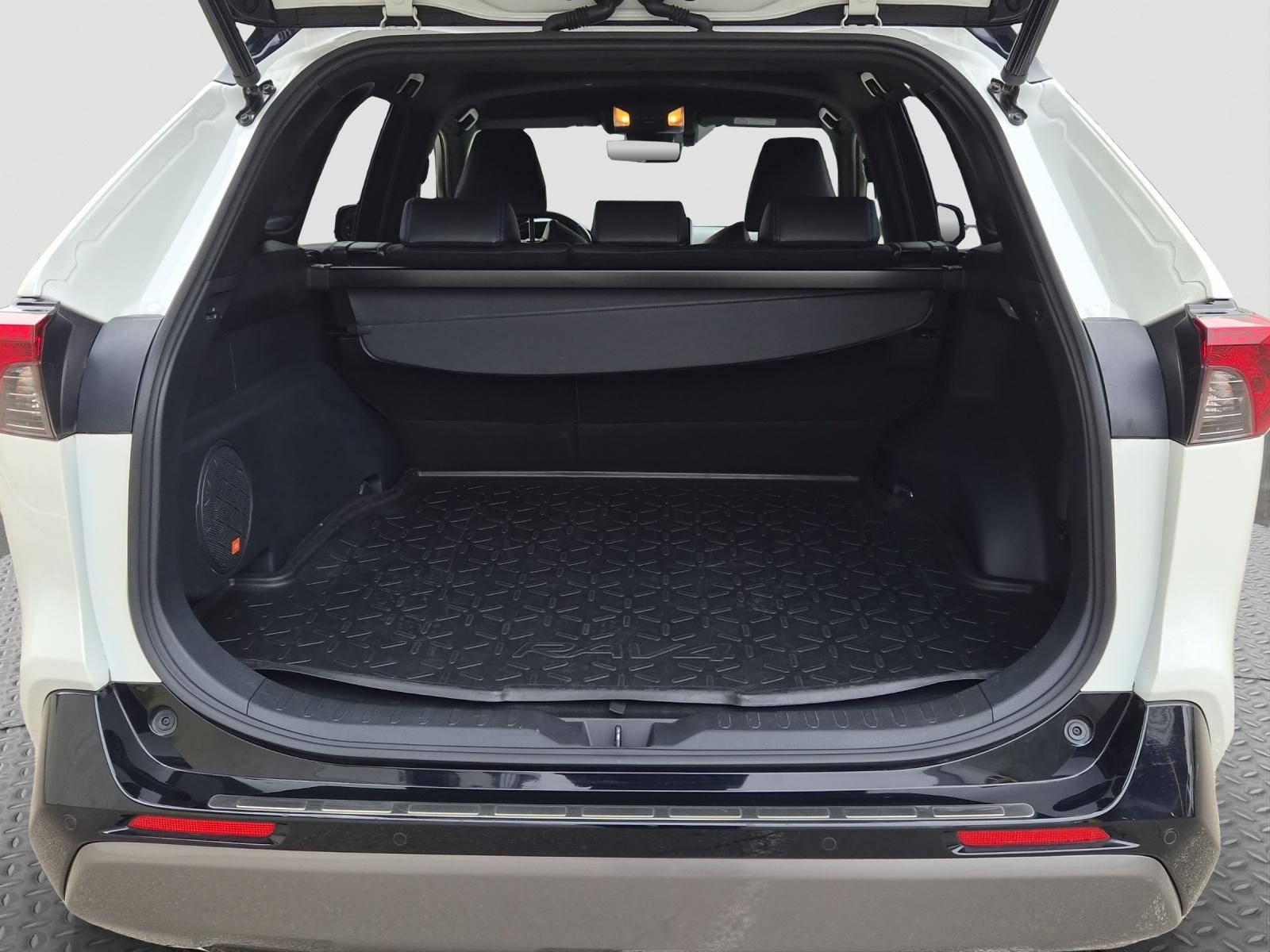 TOYOTA RAV4 2.5 HEV Style FWD-image-9