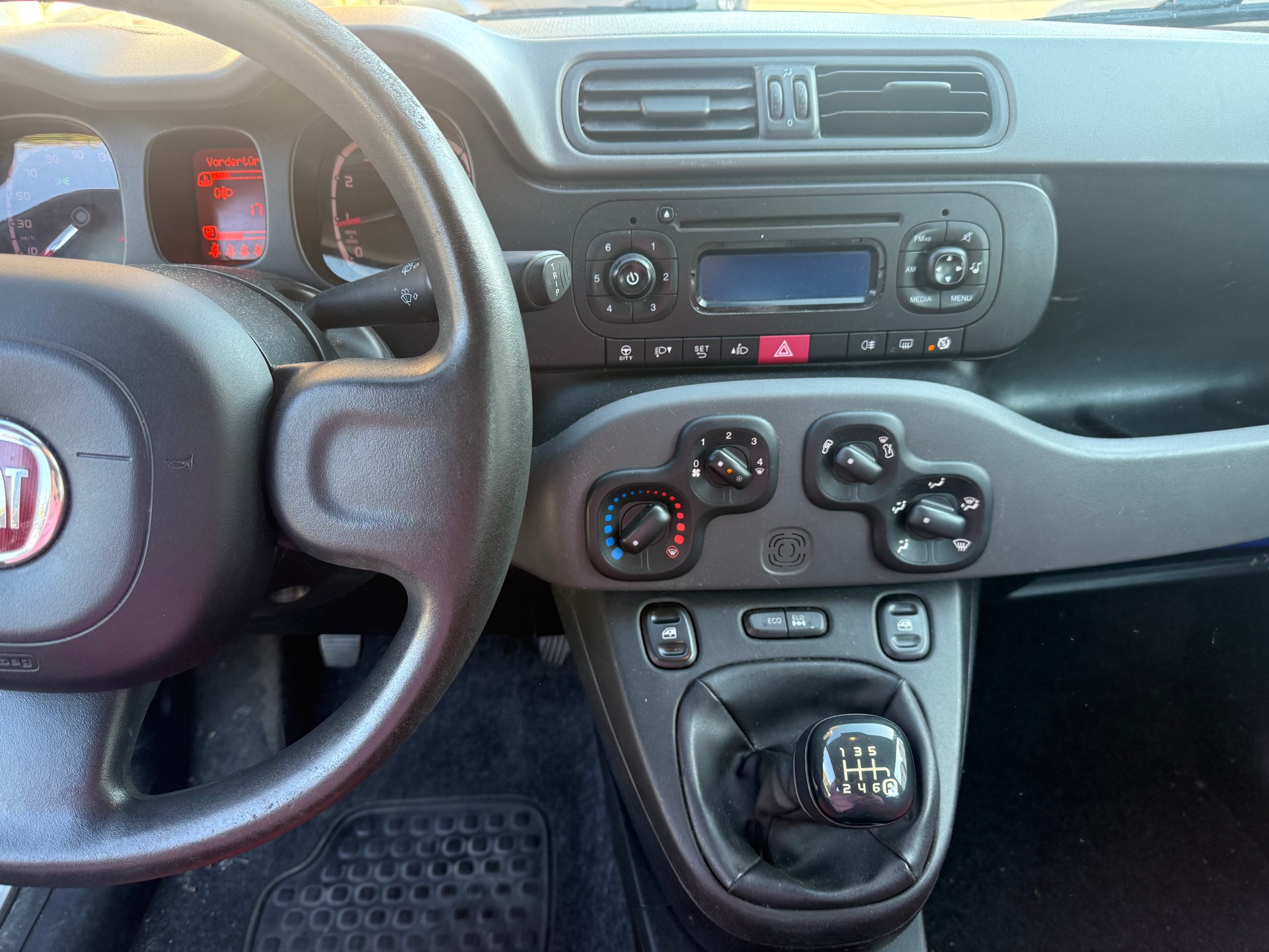FIAT Panda 0.9 Twinair Turbo Climbing 4x4-image-10