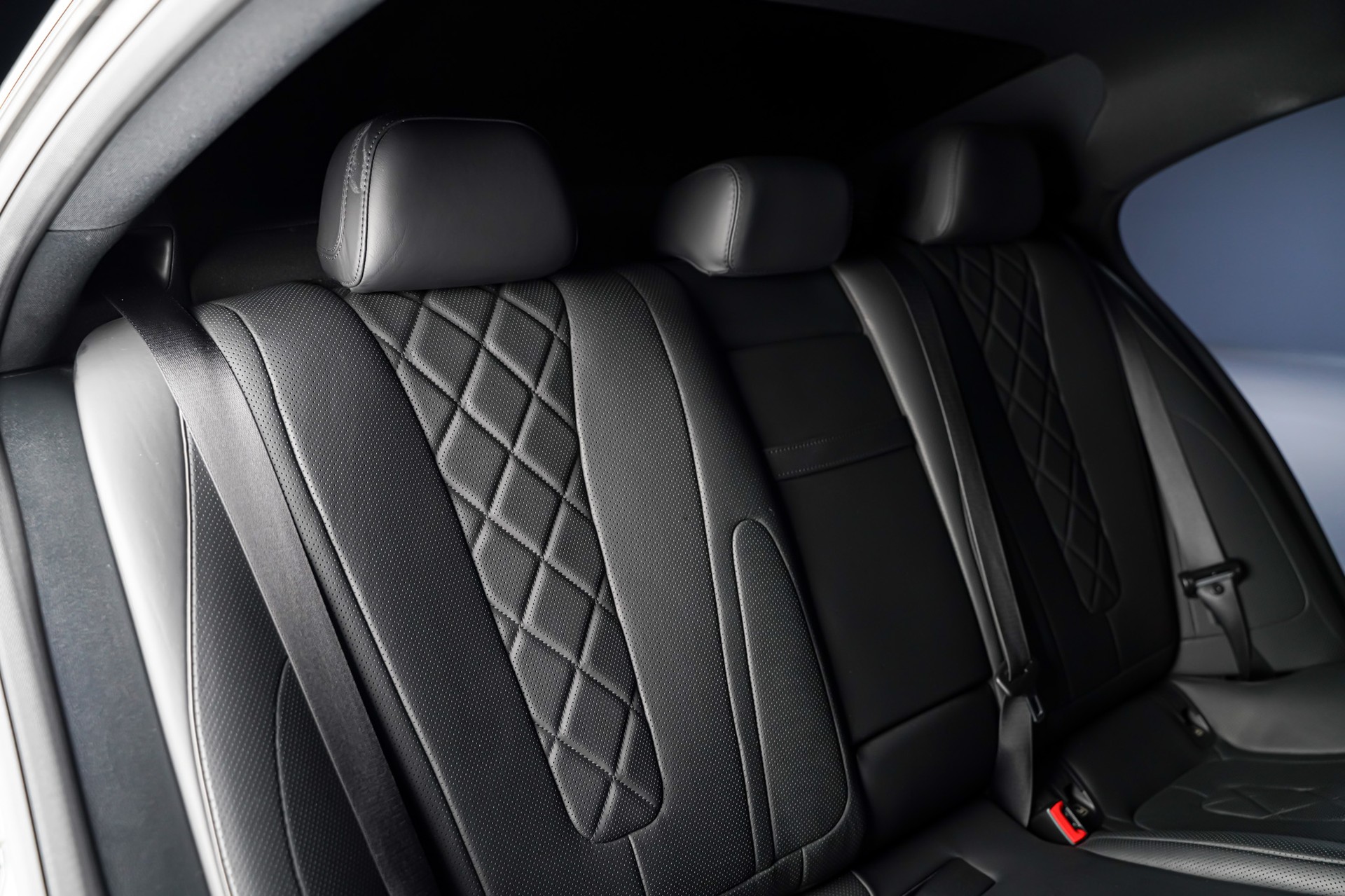MERCEDES-BENZ CLS 53 AMG 4 Matic+ Edition1-image-16