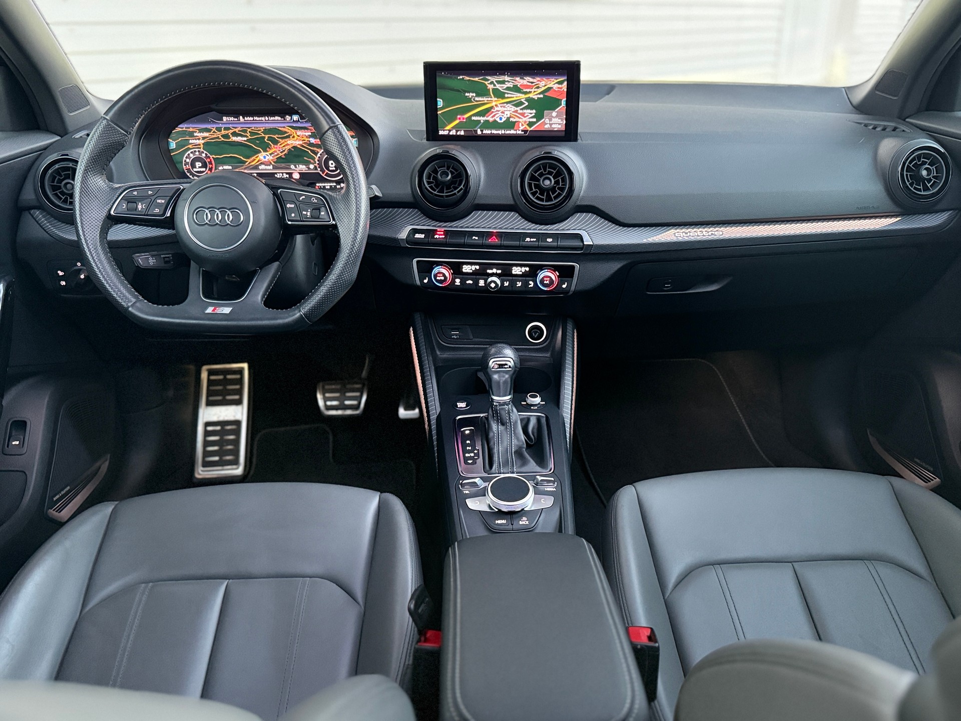 AUDI 2.0 TFSI Sport quattro S-Tronic-image-4
