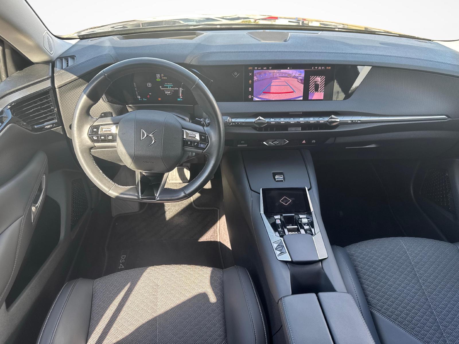 DS AUTOMOBILES 4 1.6 E-Tense Trocadero-image-9