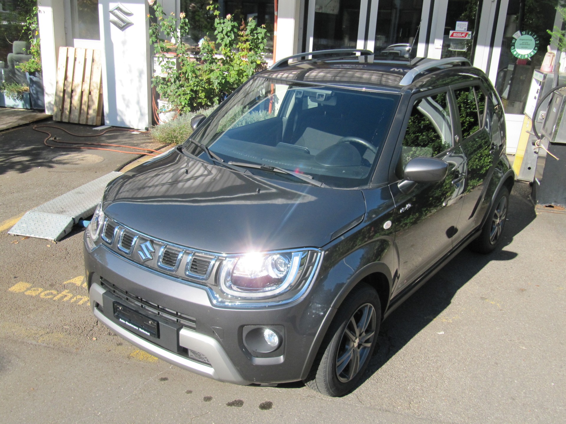 SUZUKI Ignis 1.2i Piz Sulai Hybrid 4x4-image-8