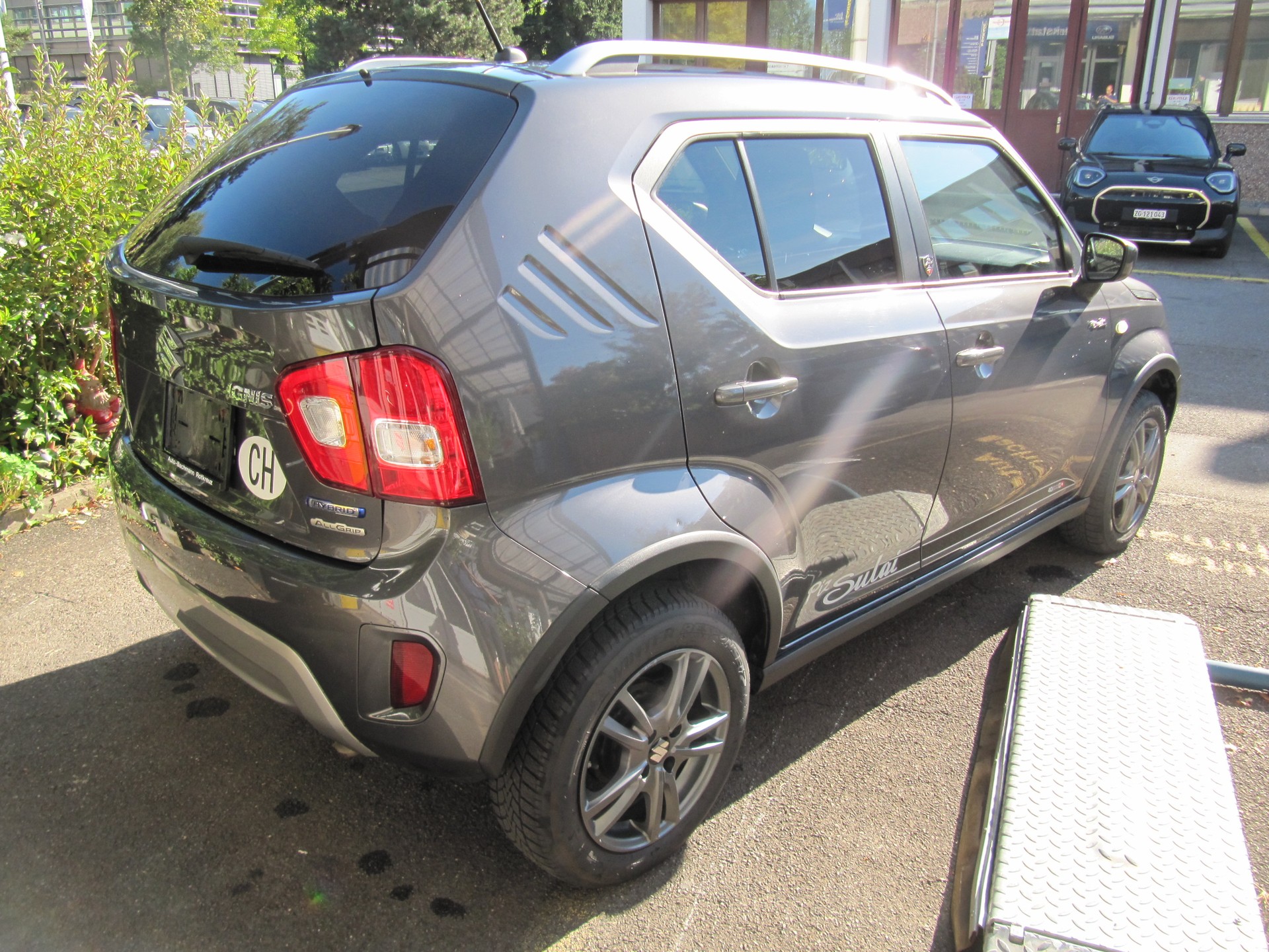 SUZUKI Ignis 1.2i Piz Sulai Hybrid 4x4-image-1