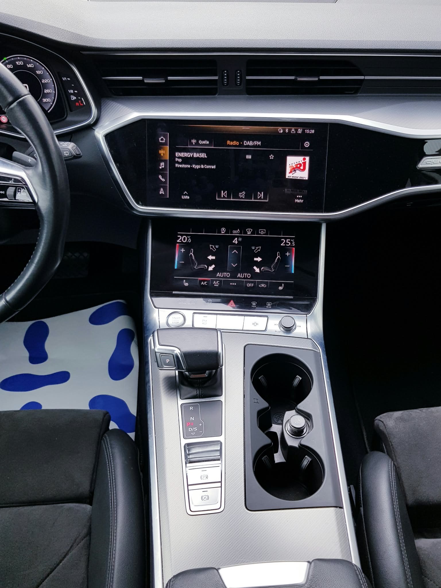 AUDI A6 Avant 55 TFSI quattro S-tronic-image-13