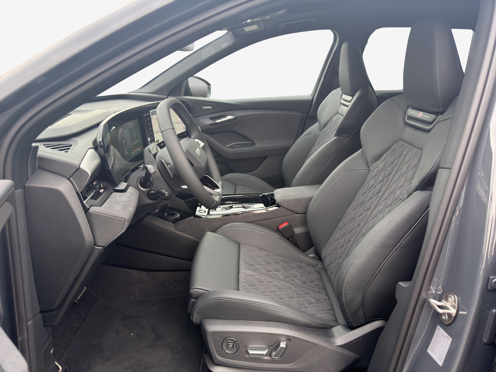 AUDI Q6 e-tron quattro-image-7