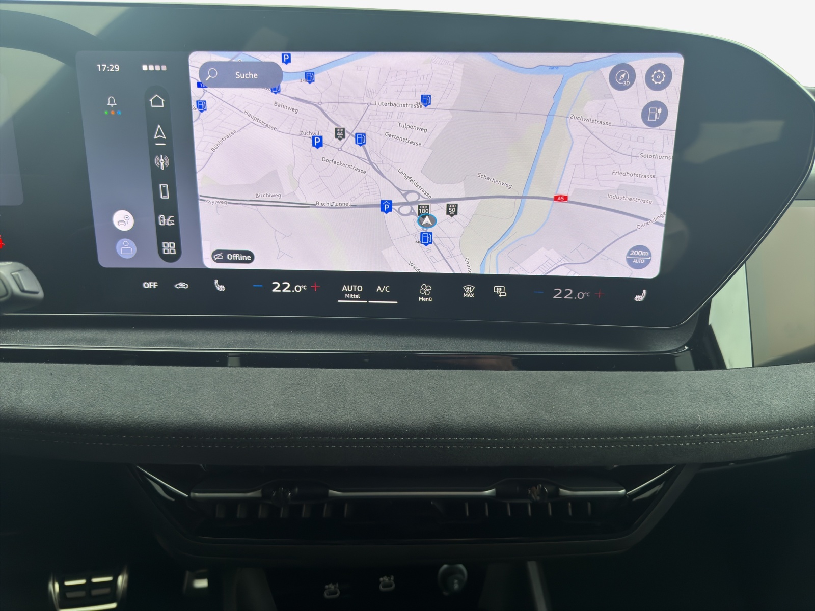 AUDI Q6 e-tron quattro-image-10