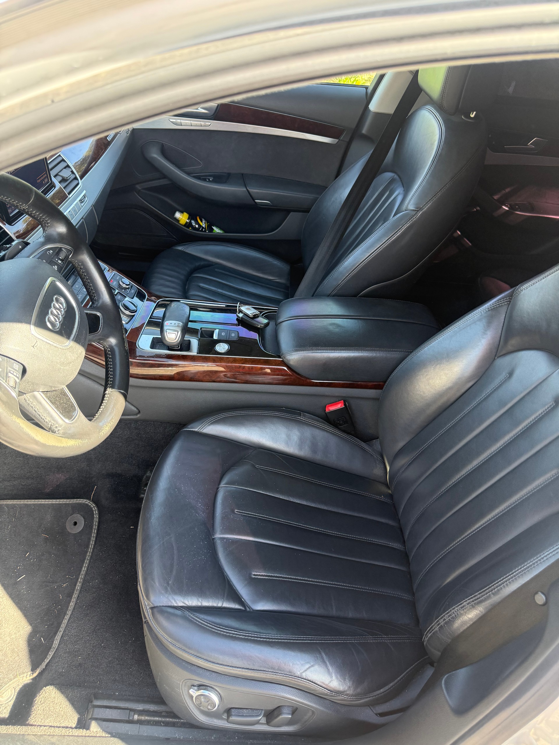 AUDI A8 3.0 TDI quattro tiptronic-image-7
