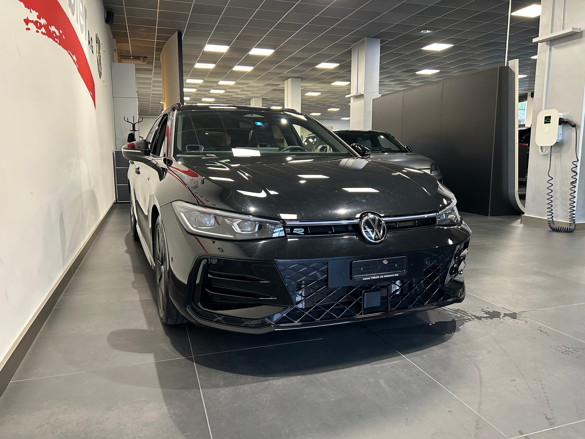 VW Passat Variant 2.0 TDI evo R-Line 4 Motion DSG-image-4