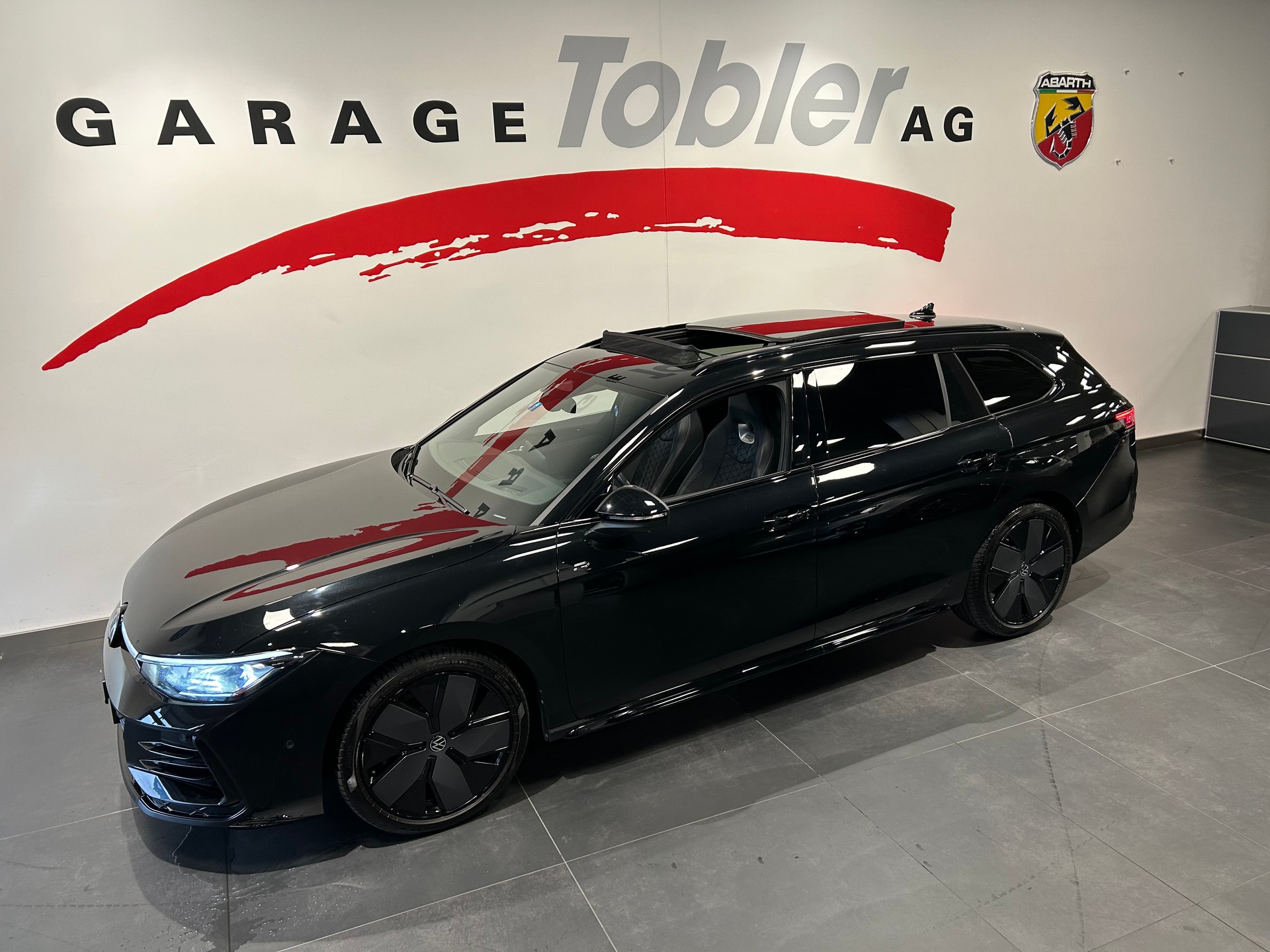 VW Passat Variant 2.0 TDI evo R-Line 4 Motion DSG-image-6