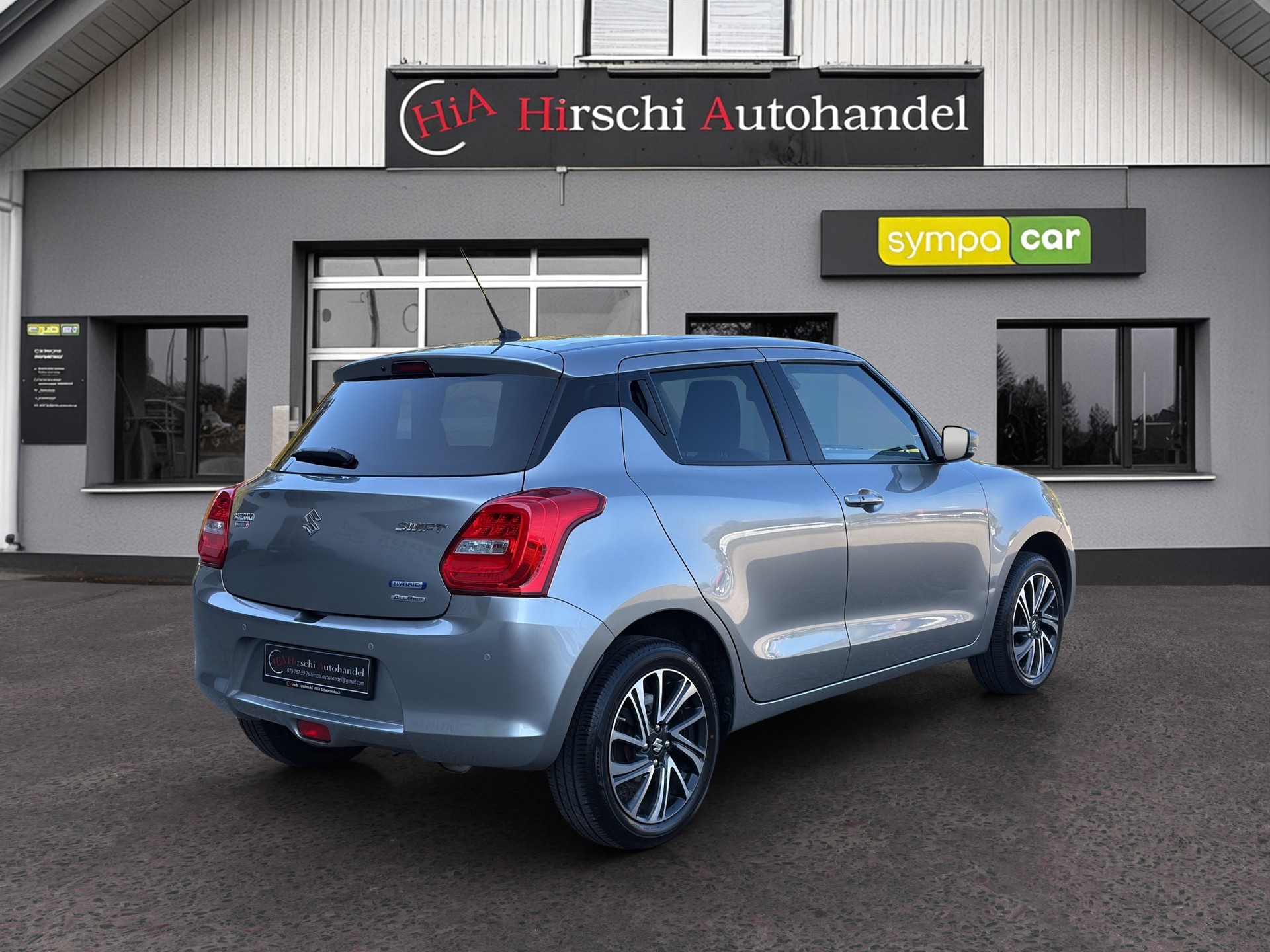 SUZUKI Swift 1.2 Compact Top 4x4 Hybrid-image-7