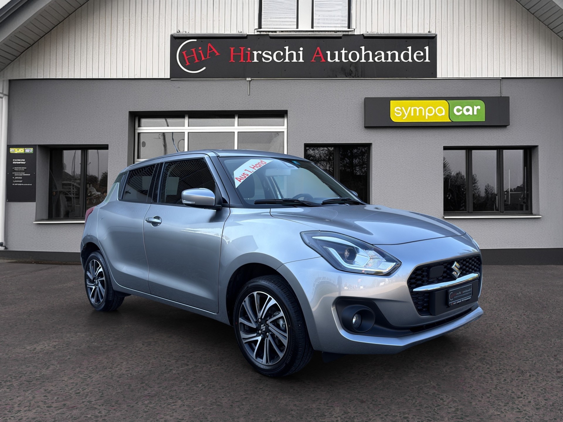 SUZUKI Swift 1.2 Compact Top 4x4 Hybrid-image-1