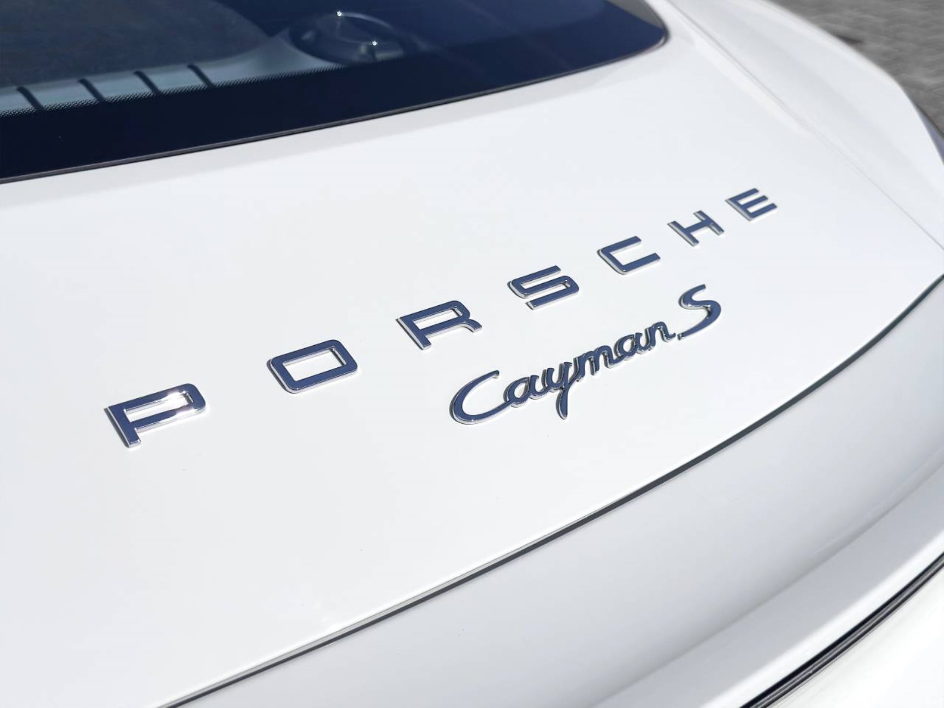 PORSCHE Cayman S-image-25