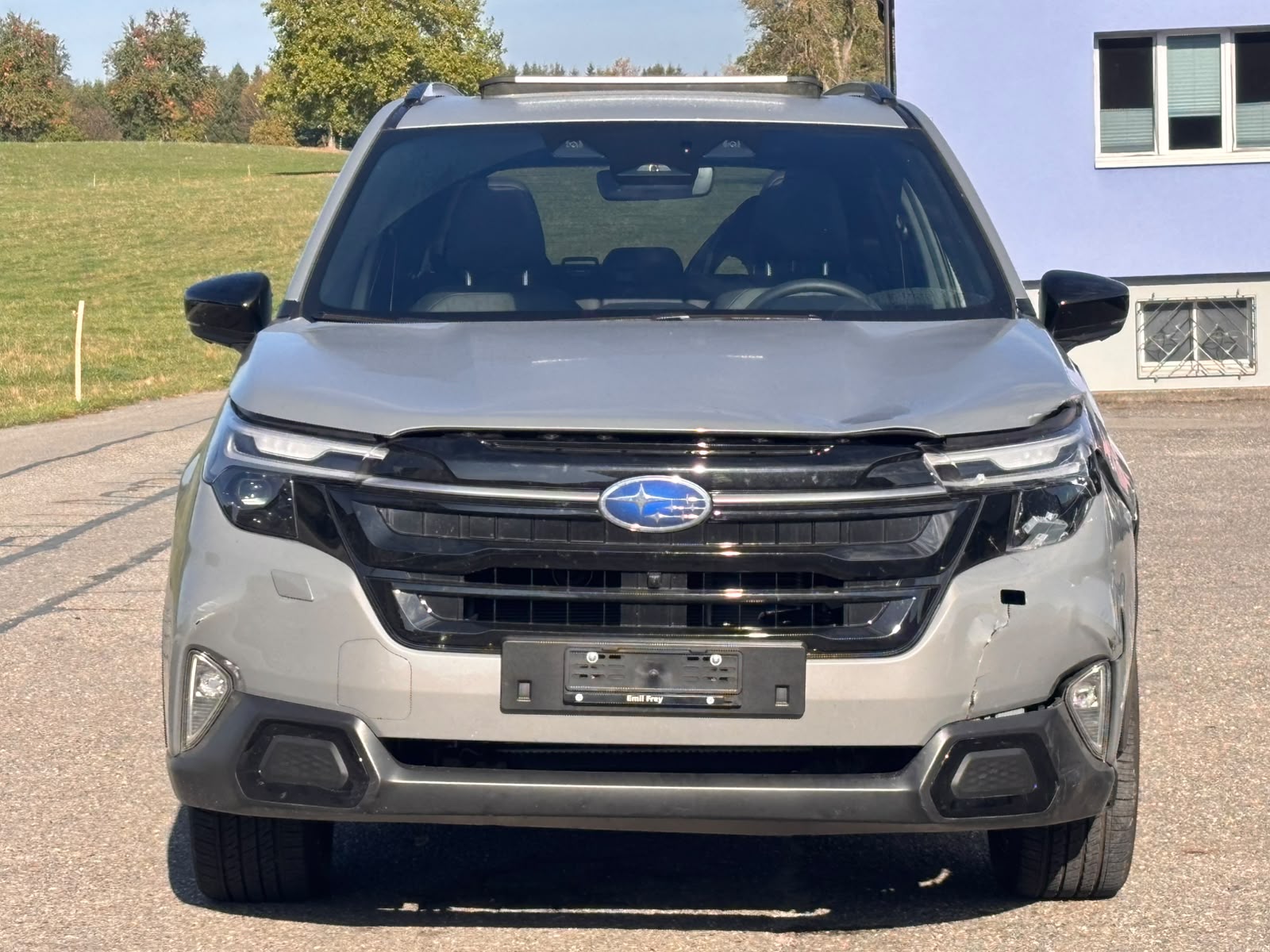 SUBARU Forester 2.0i e-Boxer Luxury Lineartronic-image-1