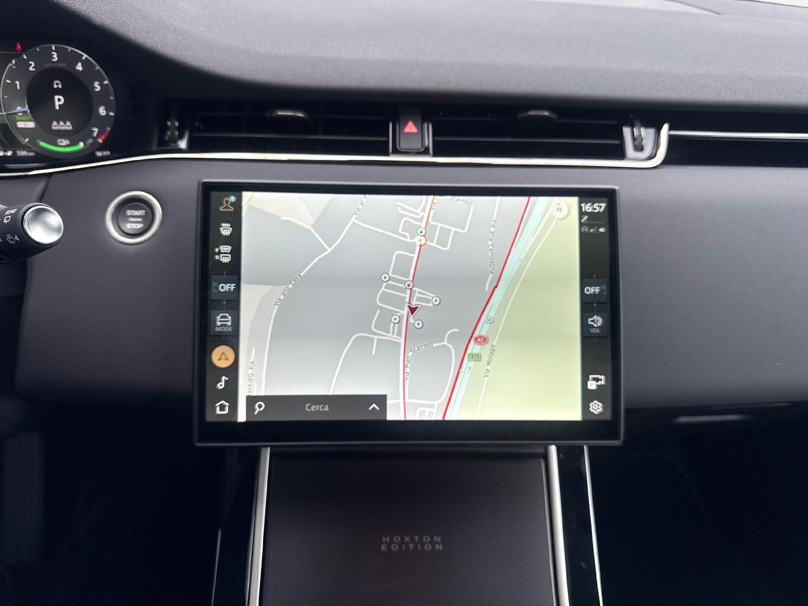 LAND ROVER Range Rover Evoque 1.5 T 270e Hoxton Edition - Ruote invernali incluse-image-13