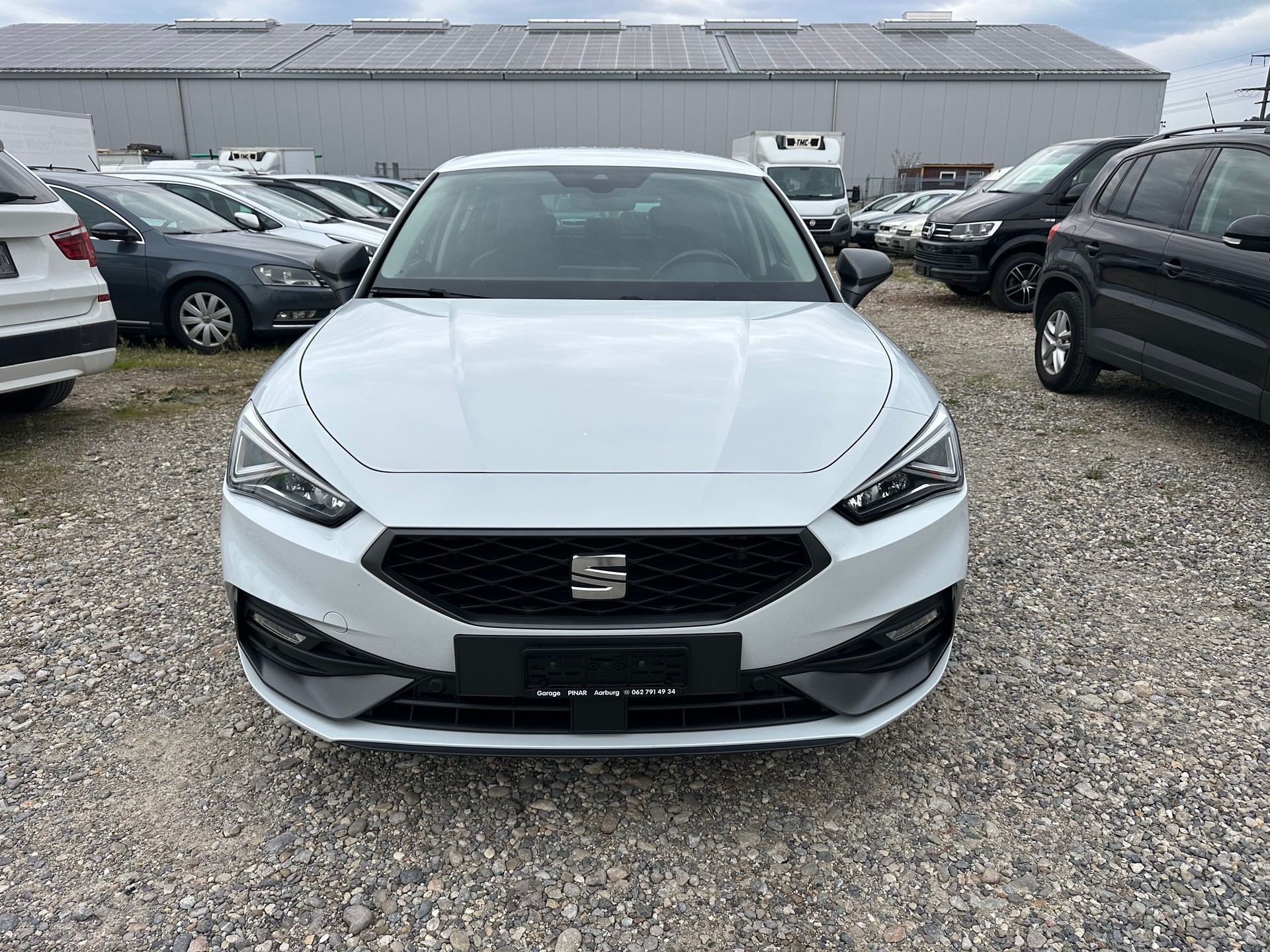 SEAT Leon 2.0 TDI EVO DSG FR-image-1