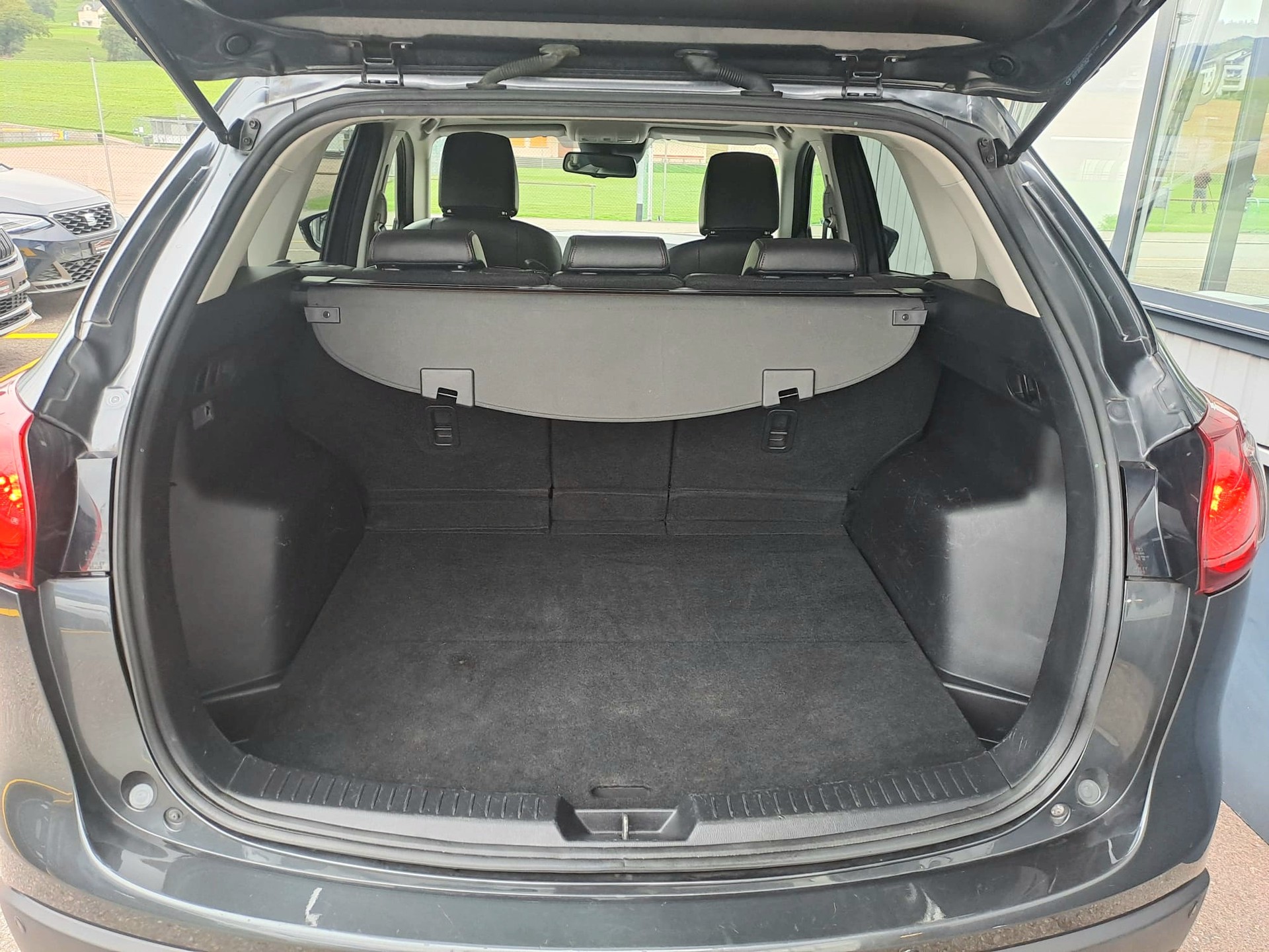 MAZDA CX-5 2.0 Revolution AWD Automatic-image-8