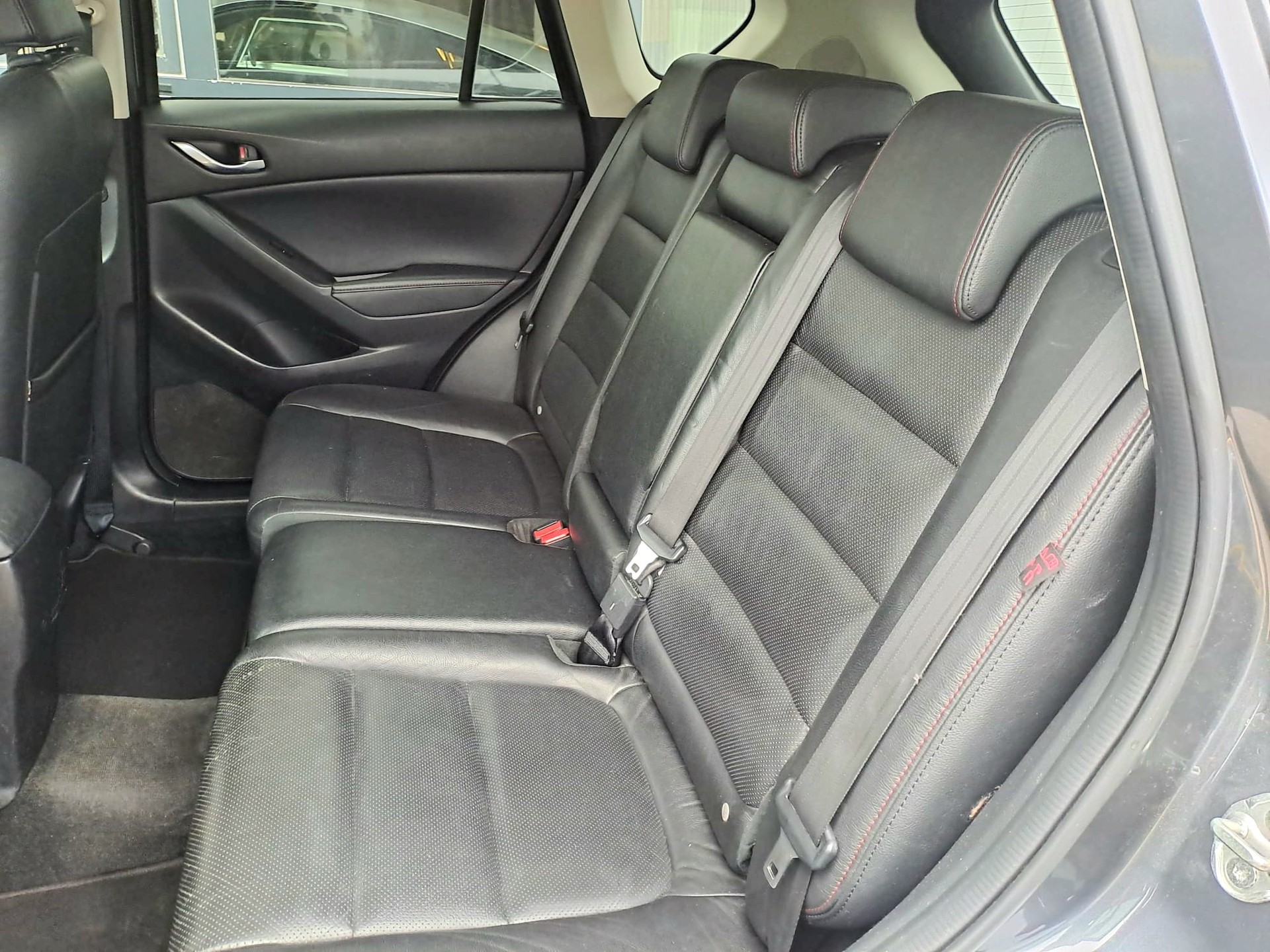 MAZDA CX-5 2.0 Revolution AWD Automatic-image-9