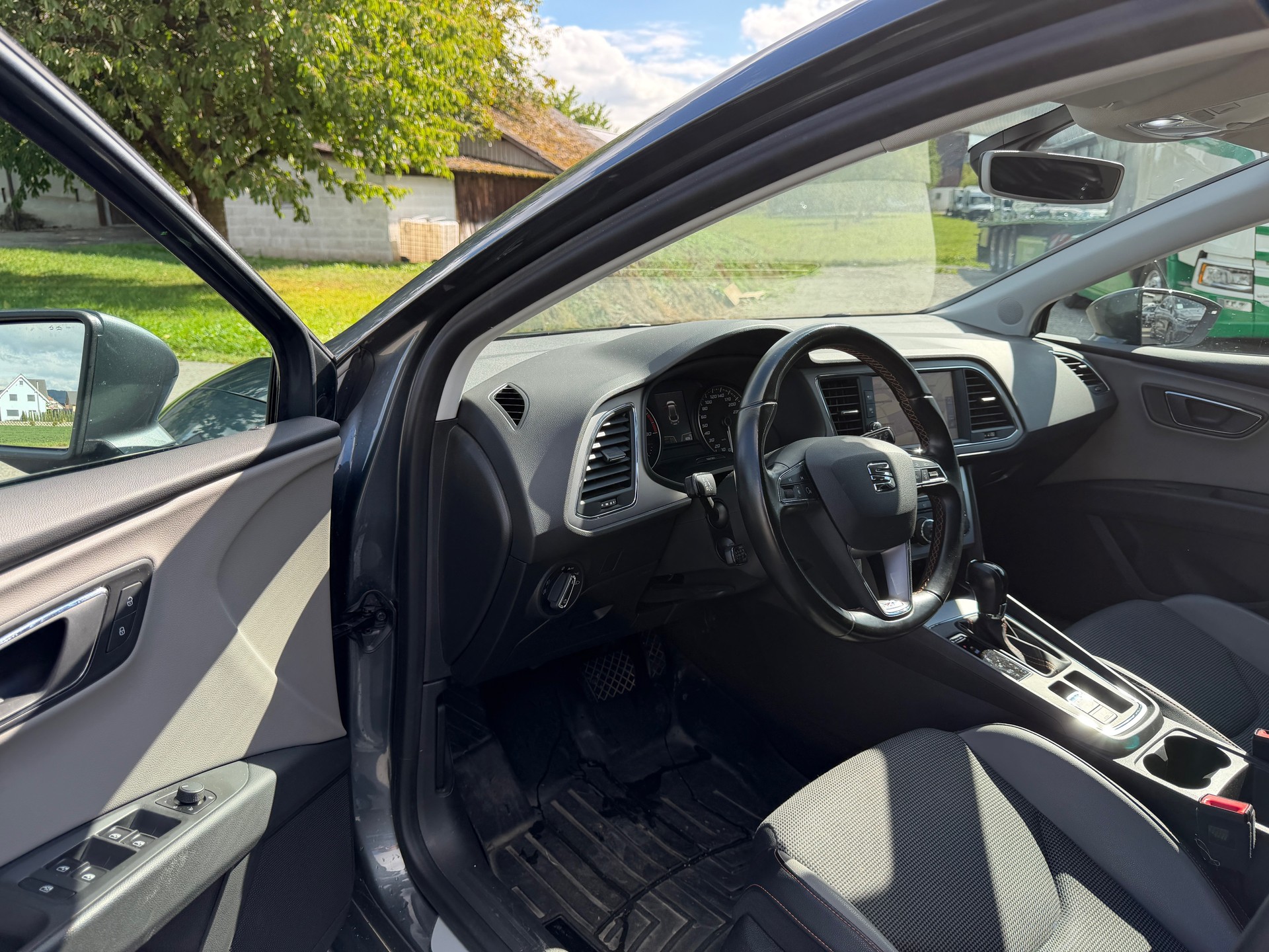 SEAT Leon ST 1.8 TSI X-Perience 4Drive DSG-image-7