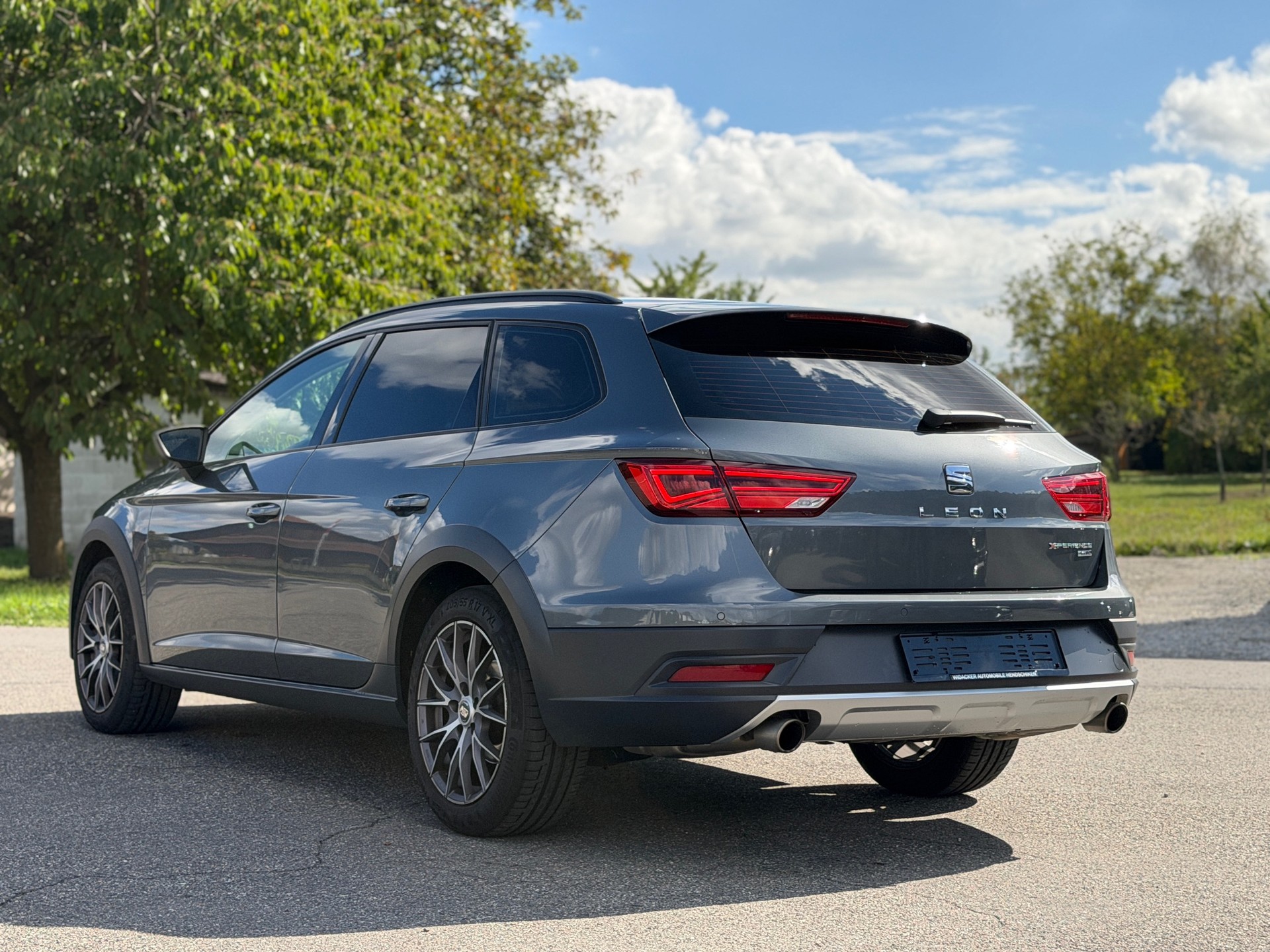 SEAT Leon ST 1.8 TSI X-Perience 4Drive DSG-image-5