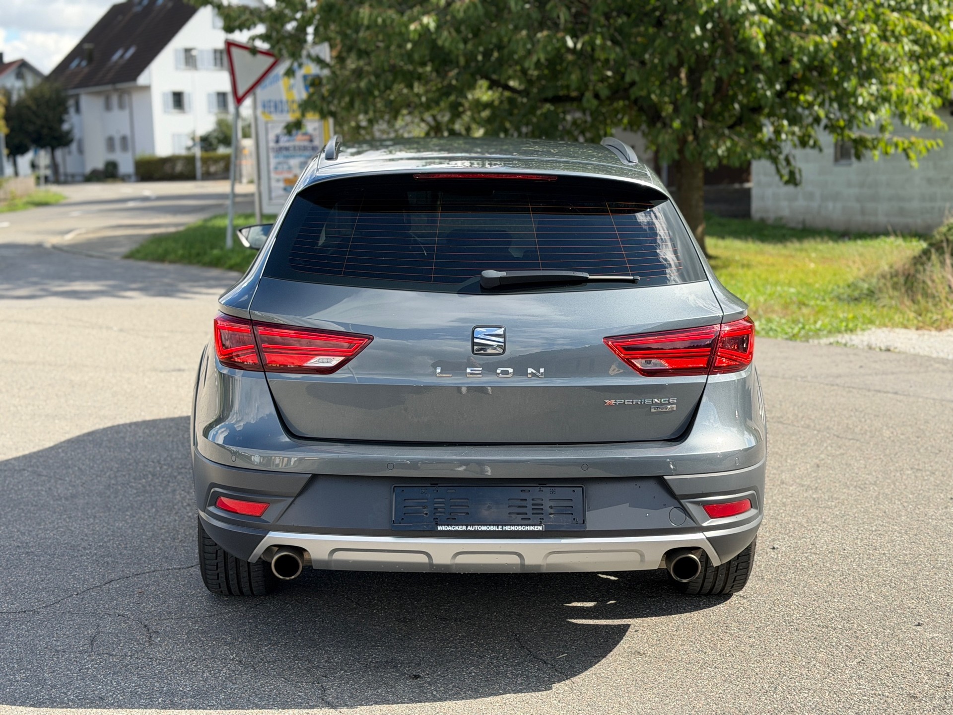 SEAT Leon ST 1.8 TSI X-Perience 4Drive DSG-image-4