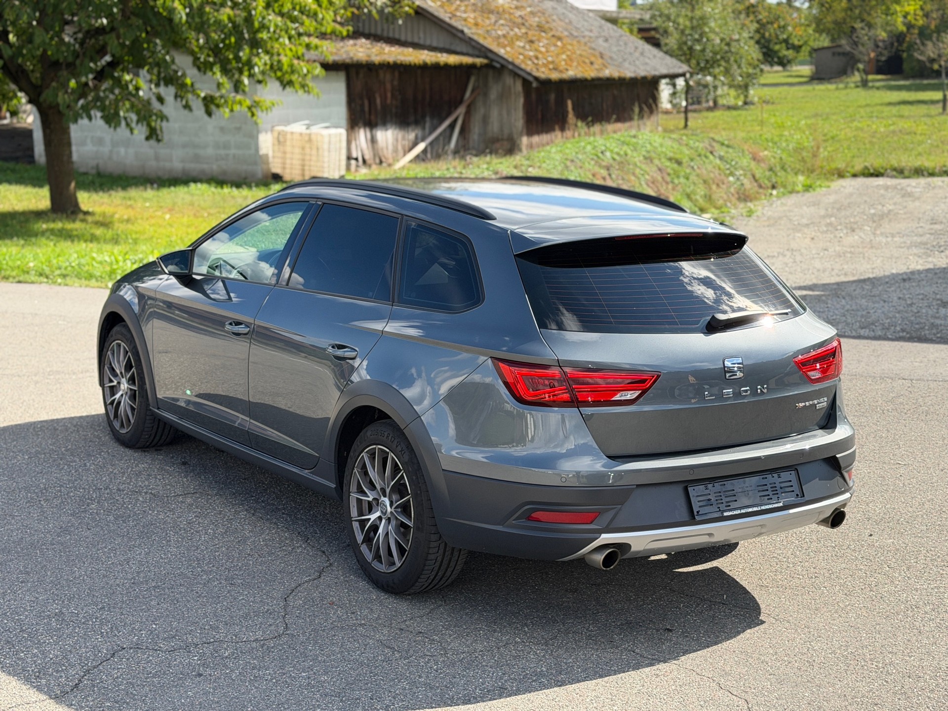 SEAT Leon ST 1.8 TSI X-Perience 4Drive DSG-image-15