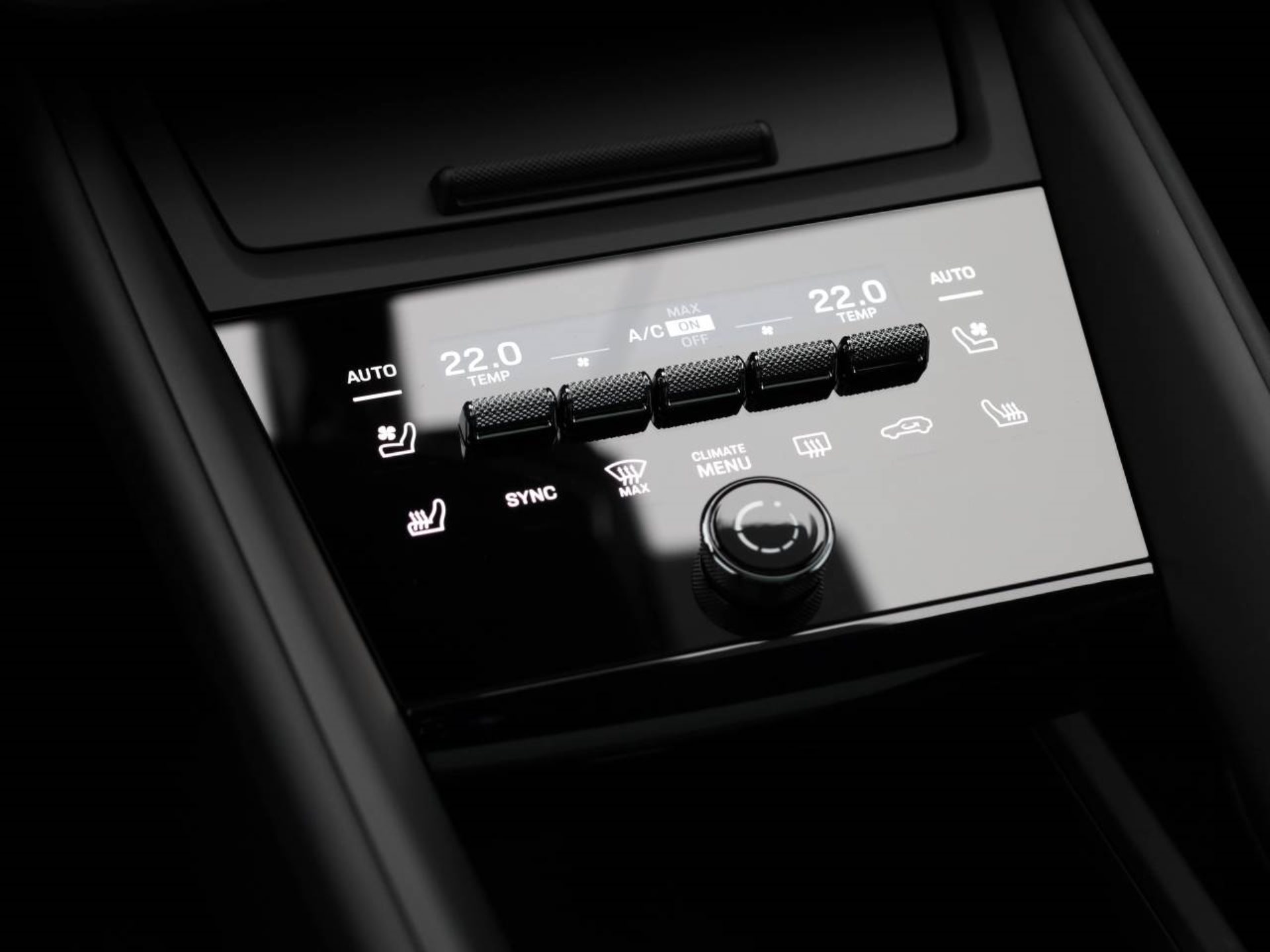 PORSCHE Macan 4S-image-15