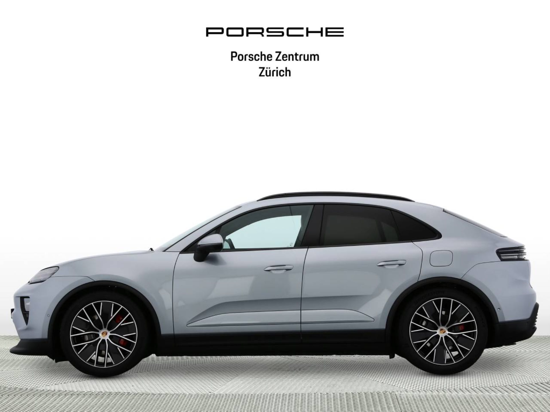 PORSCHE Macan 4S-image-1
