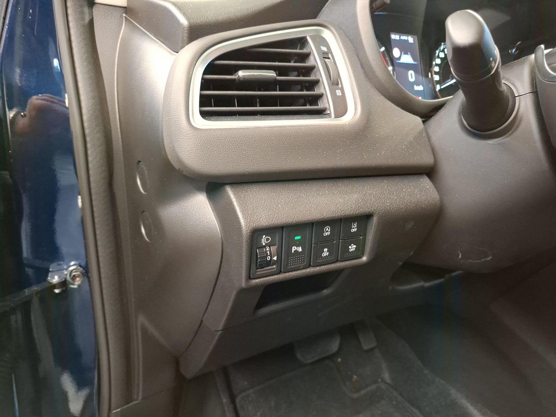 SUZUKI S-Cross 1.4 T Compact Top Hybrid 4x4-image-16