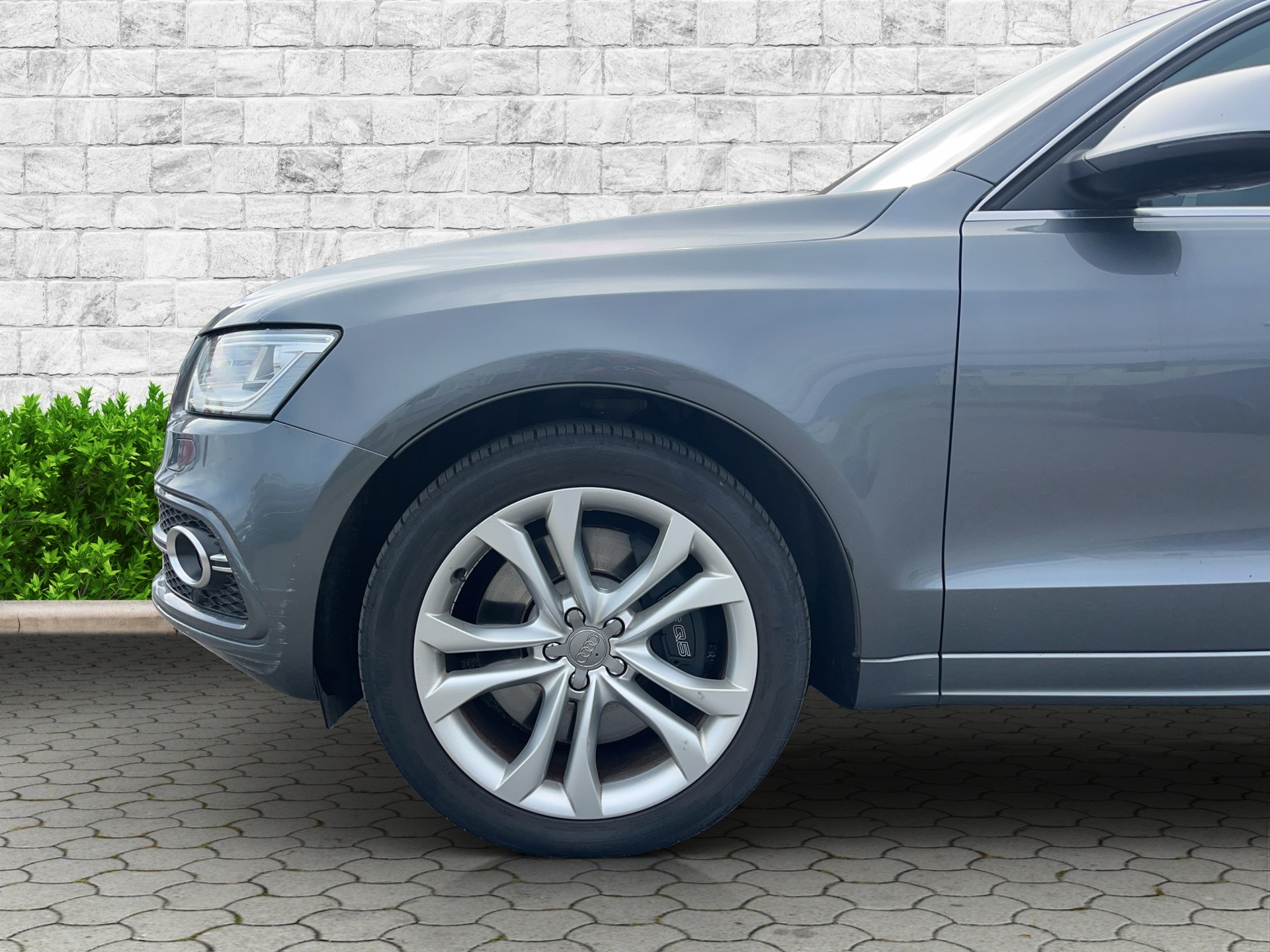 AUDI SQ5 3.0 TDI quattro tiptronic-image-8