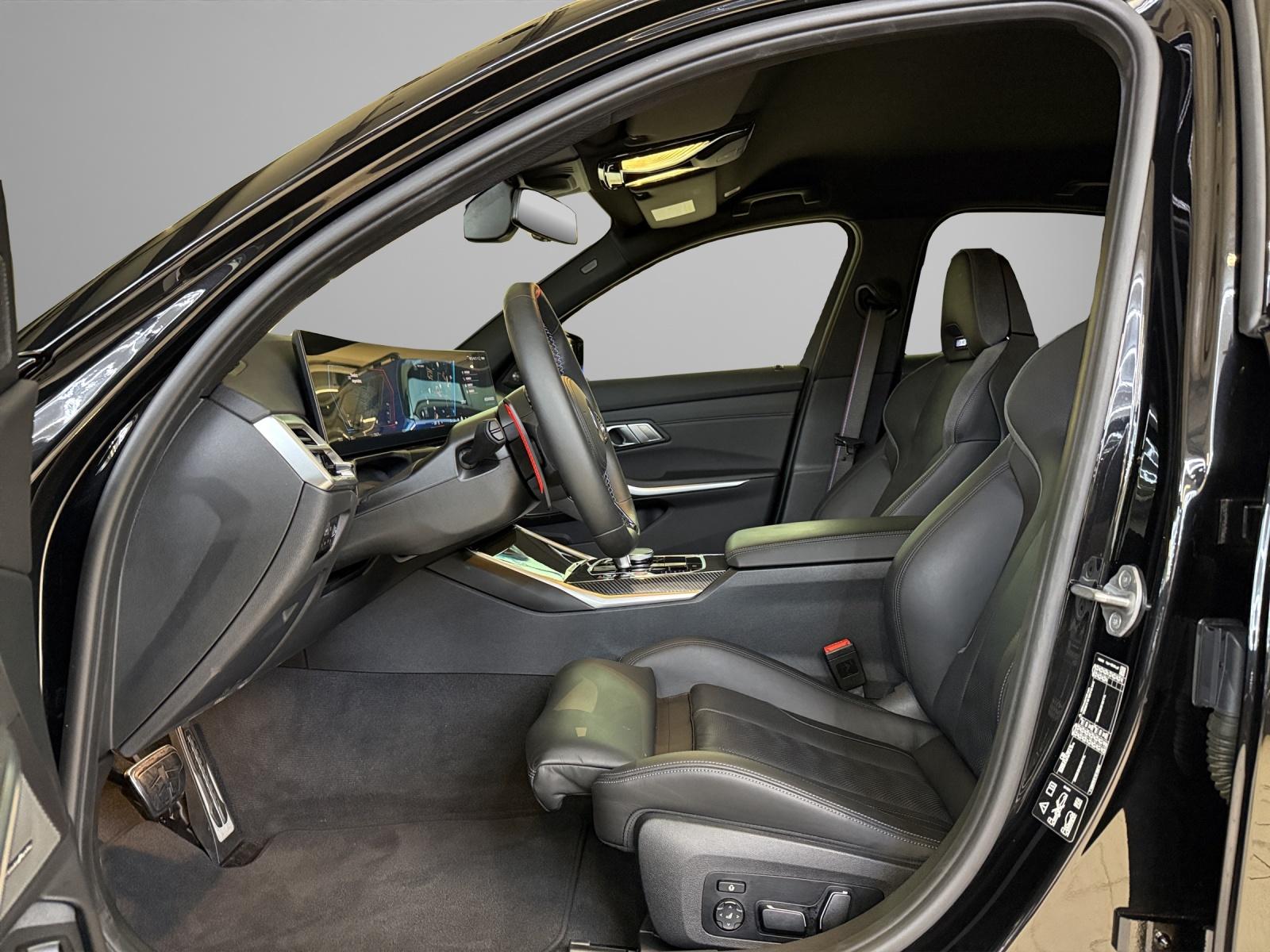 BMW M3 Competition xDrive-image-11