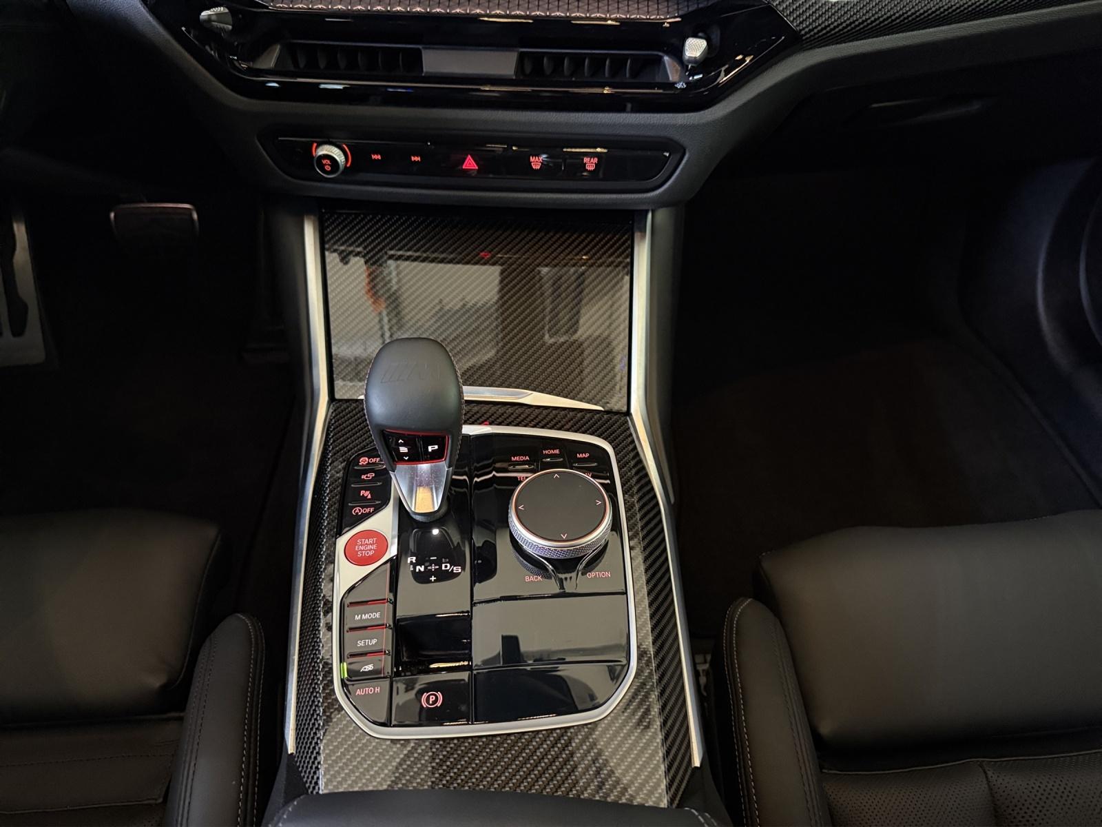 BMW M3 Competition xDrive-image-15