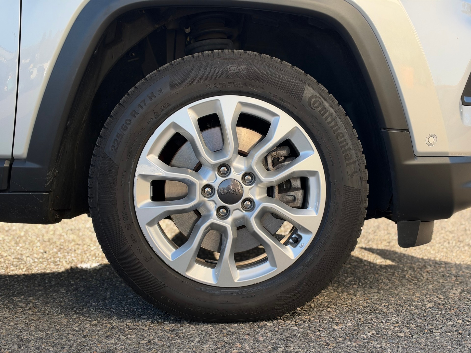 JEEP Compass 1.3 T PHEV S AWD-image-17