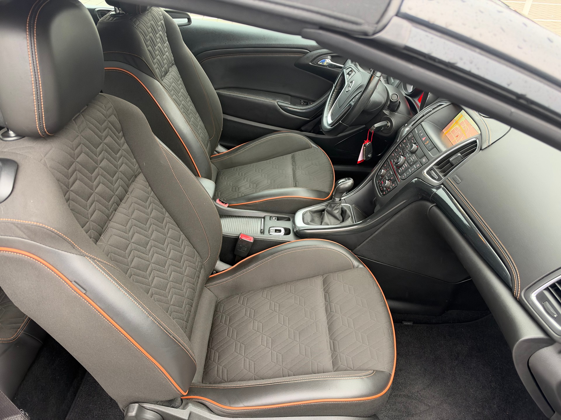 OPEL Cascada 1.4i 16V Turbo Cosmo-image-10