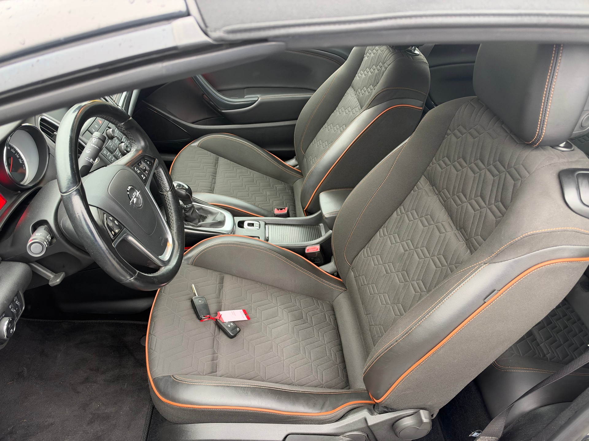 OPEL Cascada 1.4i 16V Turbo Cosmo-image-7