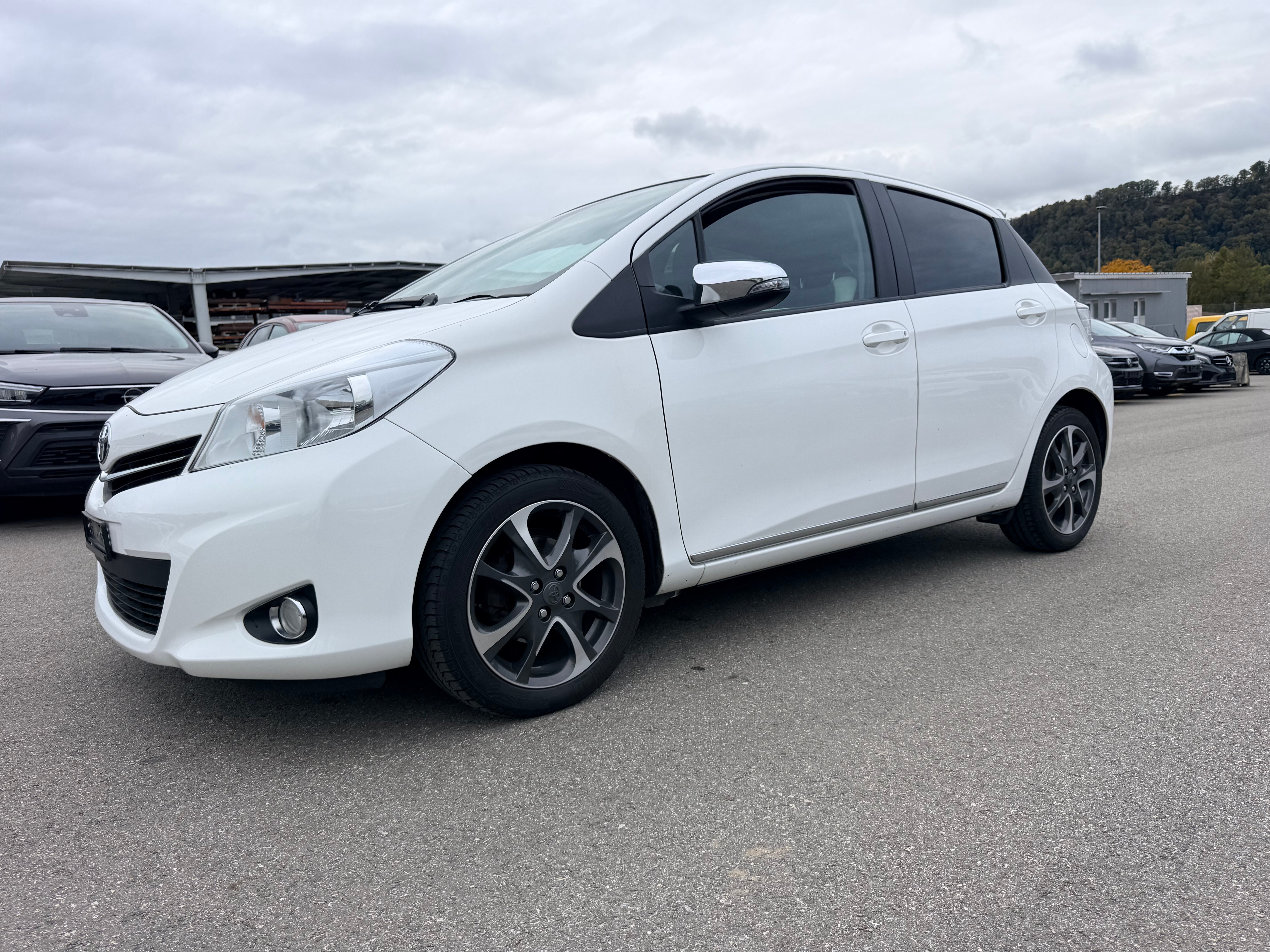Car photo