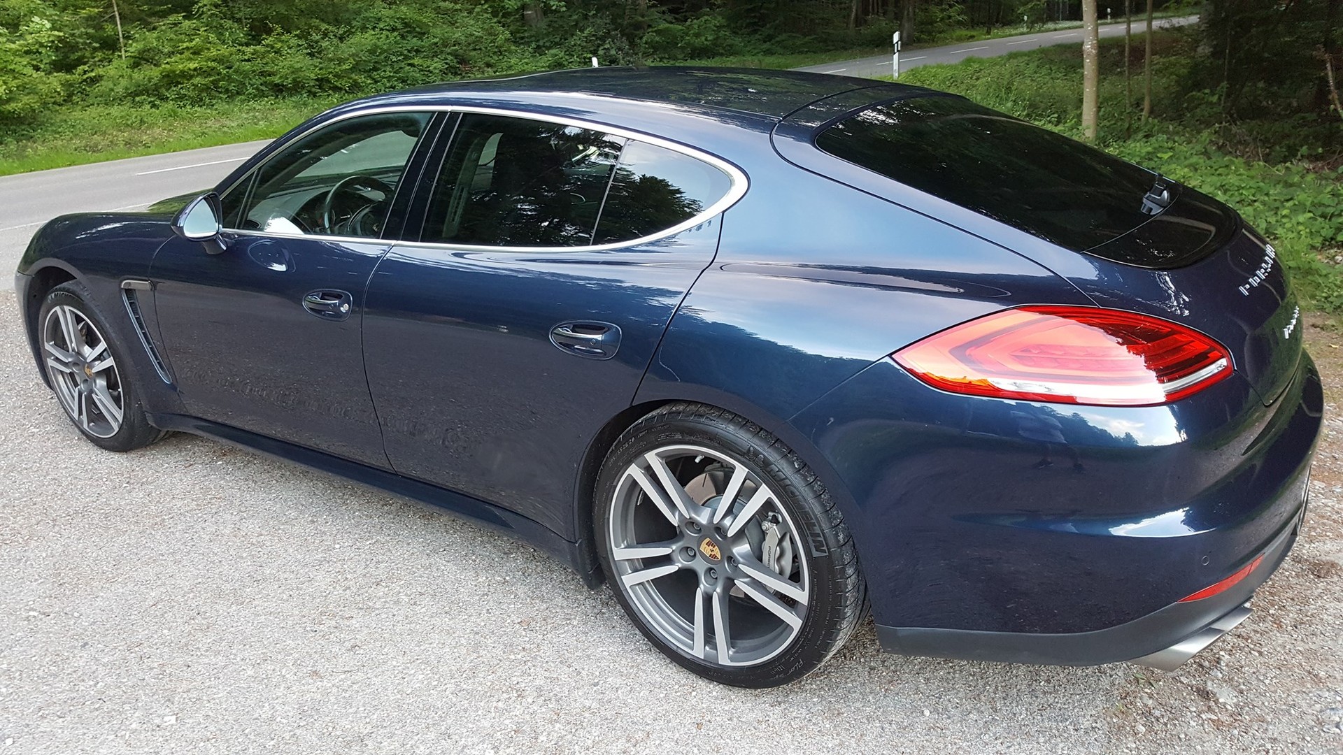 PORSCHE Panamera 4S 3.0 PDK-image-2