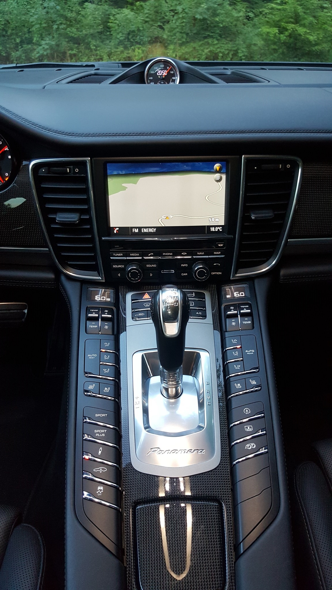 PORSCHE Panamera 4S 3.0 PDK-image-13
