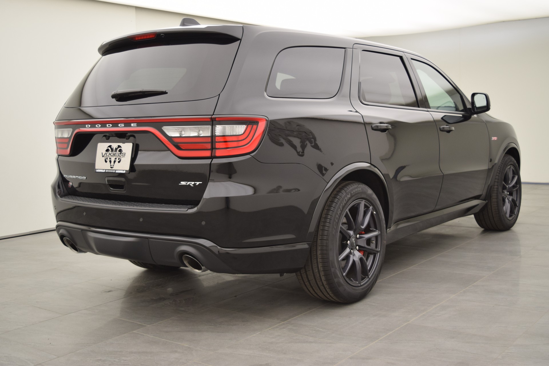 DODGE Durango SRT 392 AWD-image-4