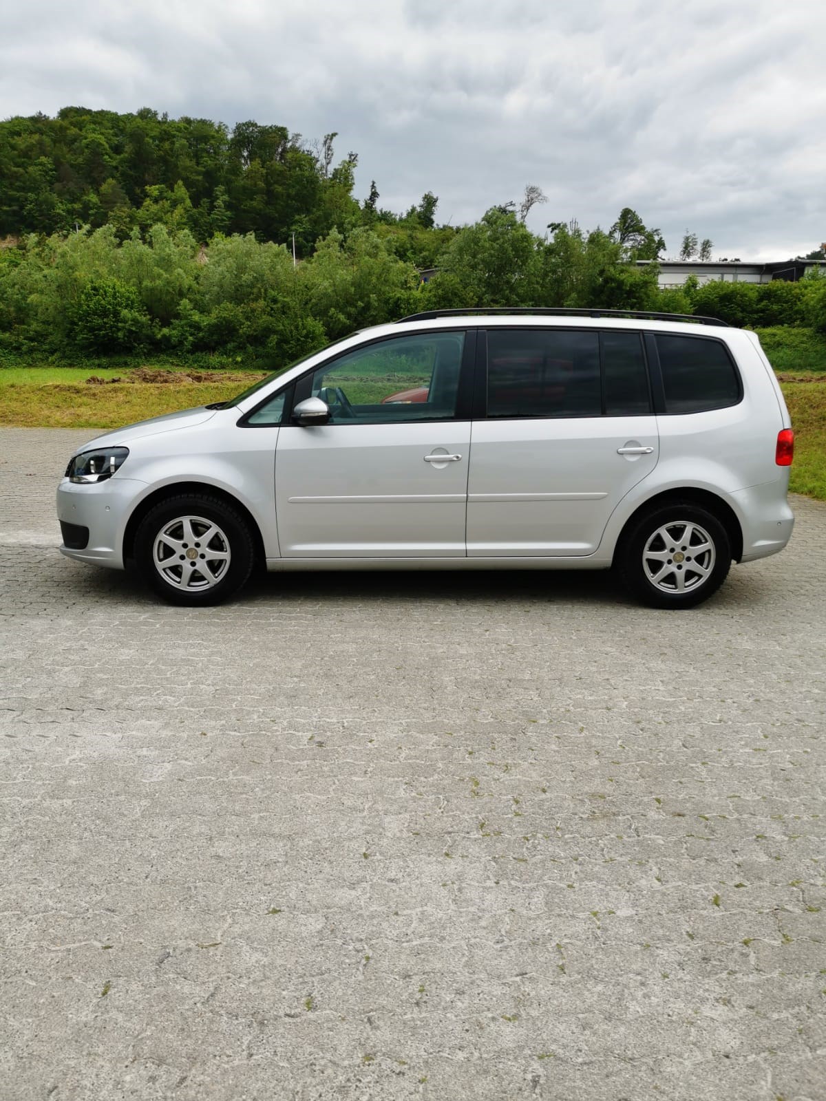 VW Touran 1.4 TSI Comfortline-image-4