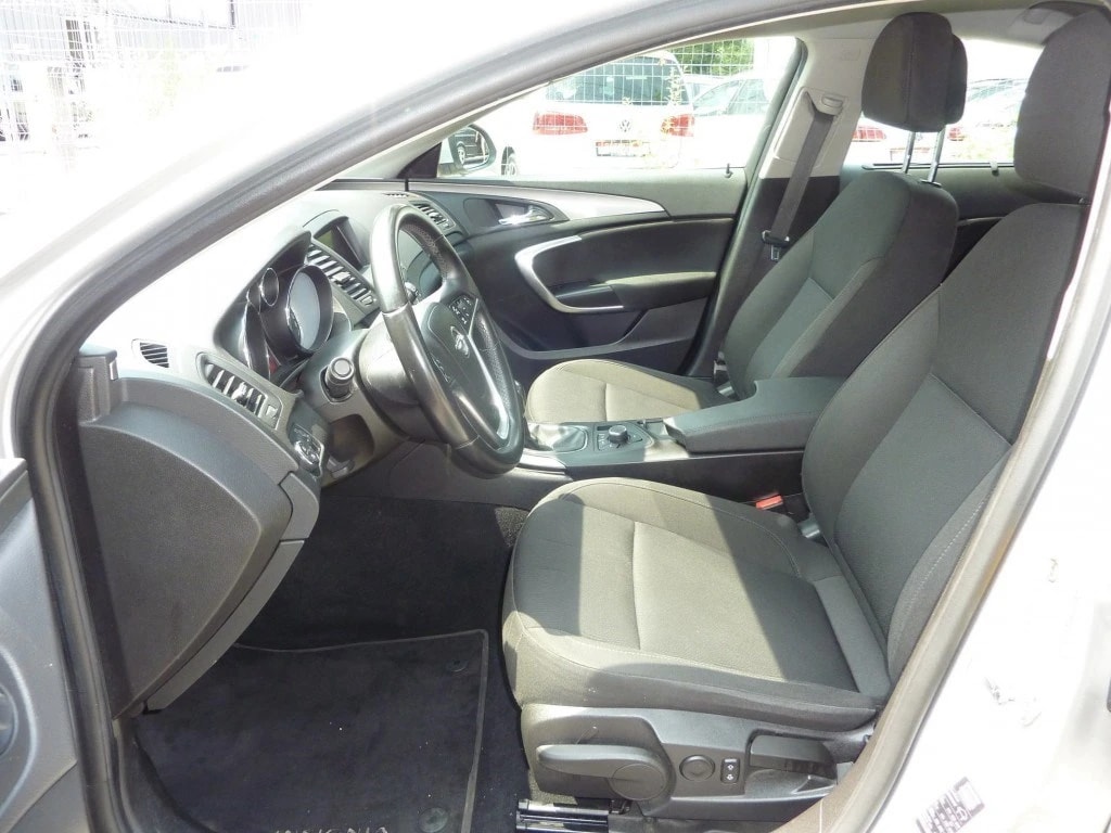 OPEL Insignia 2.0 Turbo Edition 4WD * Gr.Navi * Xenon * Tempomat * PDC V&H-image-3