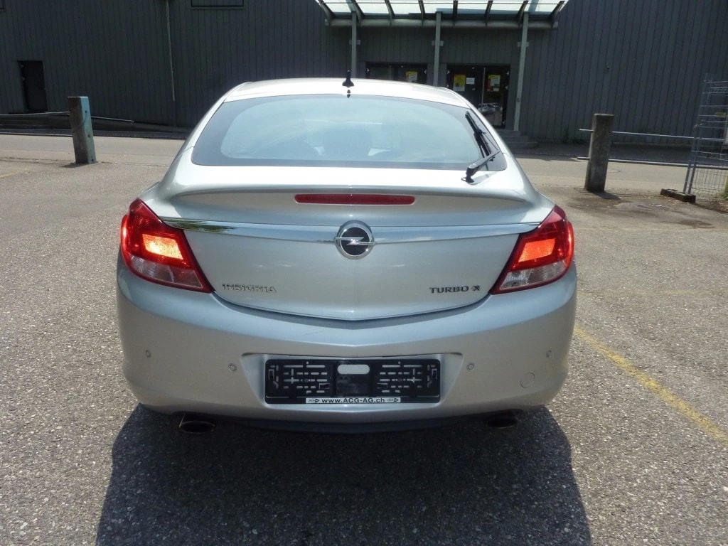 OPEL Insignia 2.0 Turbo Edition 4WD * Gr.Navi * Xenon * Tempomat * PDC V&H-image-8
