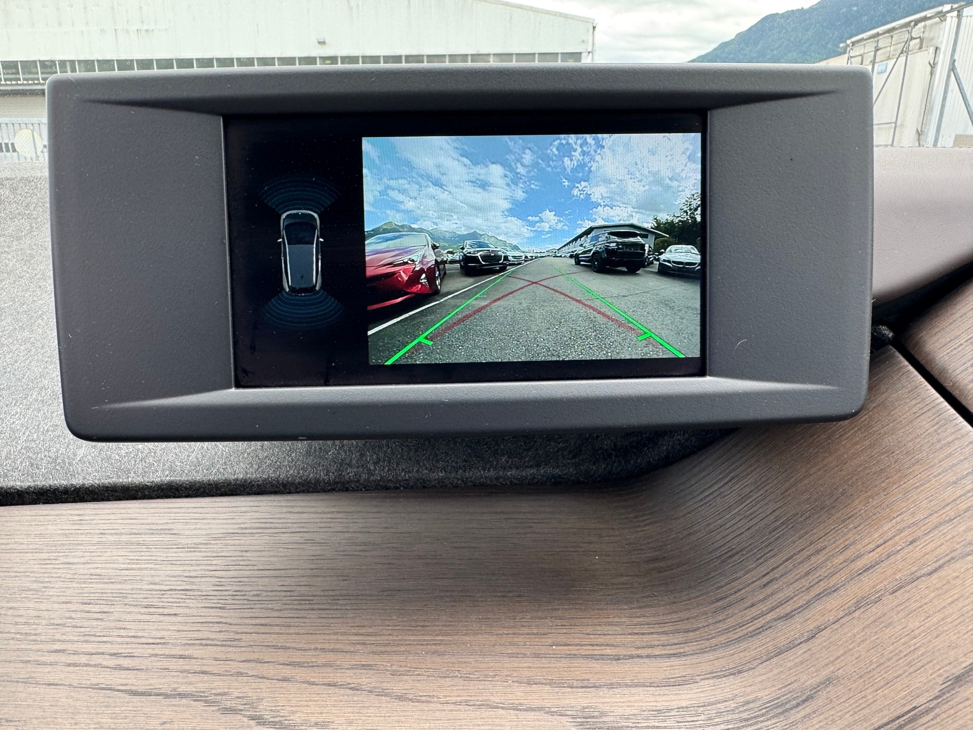 BMW i3 (120Ah)-image-13