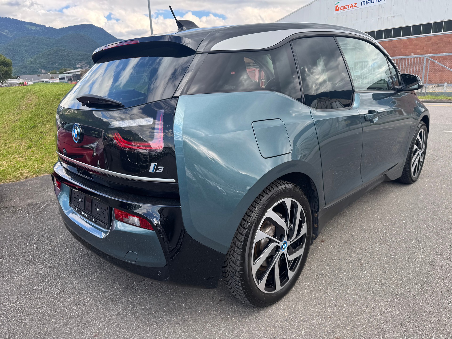BMW i3 (120Ah)-image-3