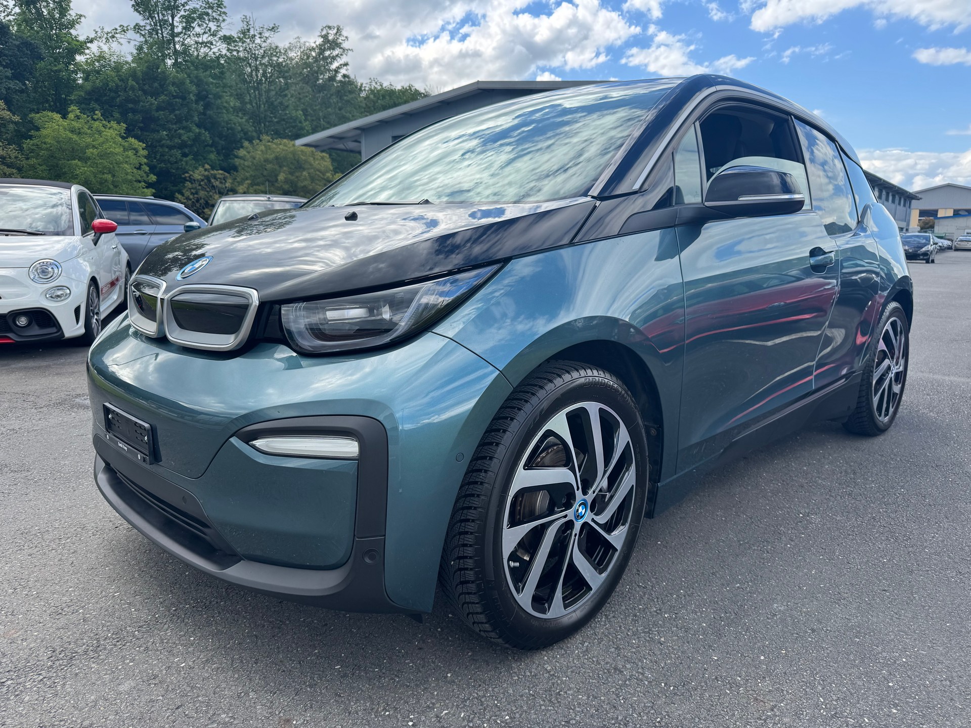 BMW i3 (120Ah)-image-0