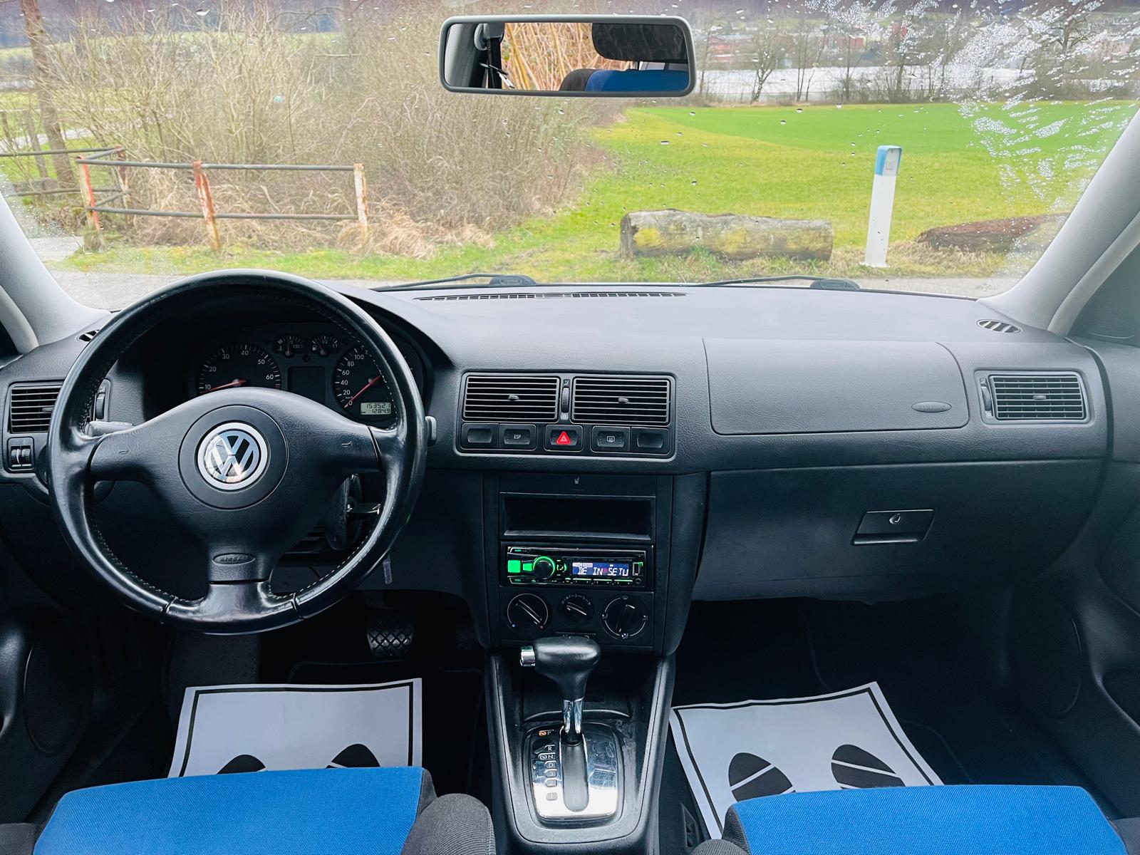 VW Golf 2.0 Comfortline-image-10