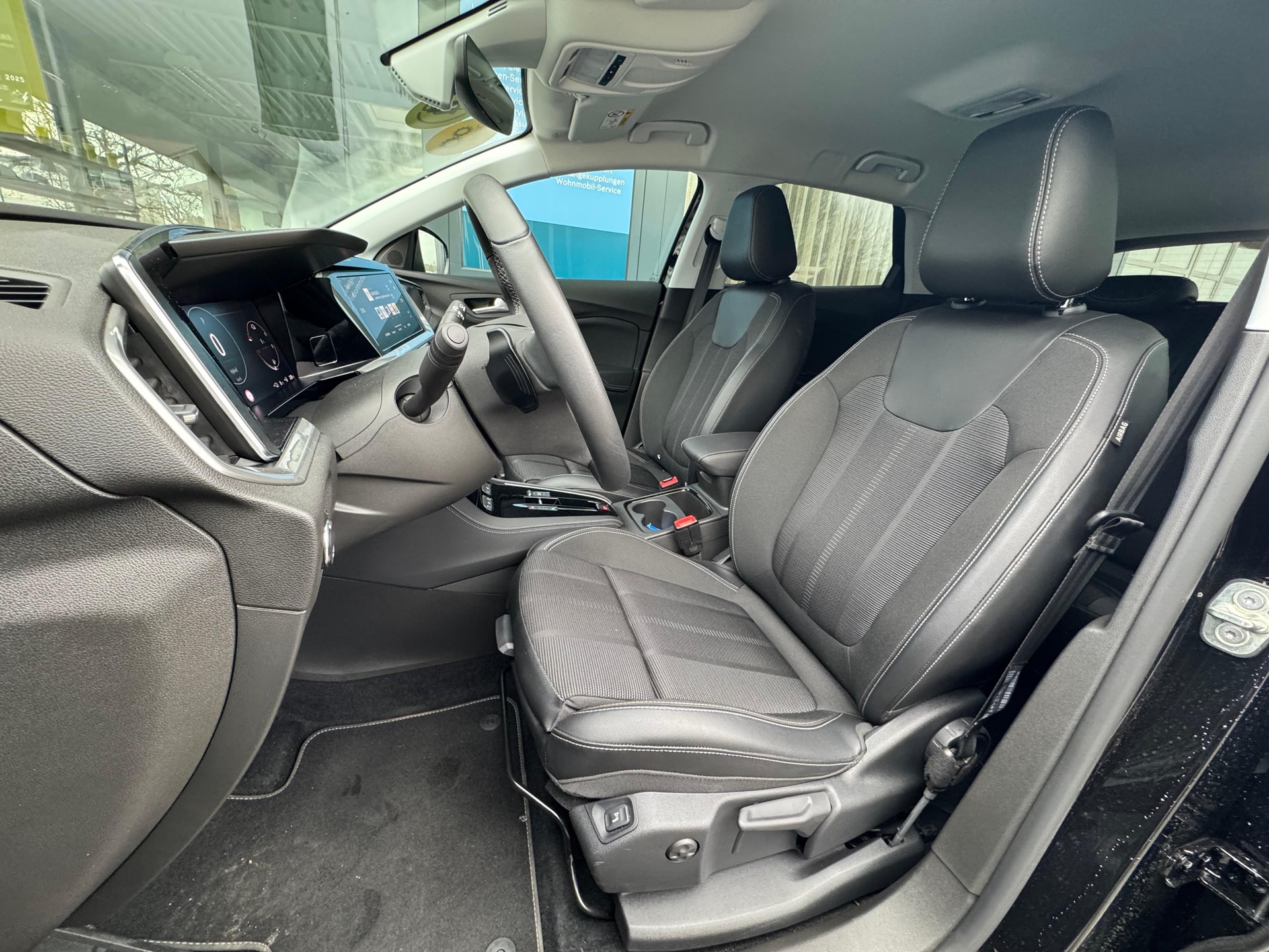 OPEL Grandland 1.6Turbo PHEV GS-image-9