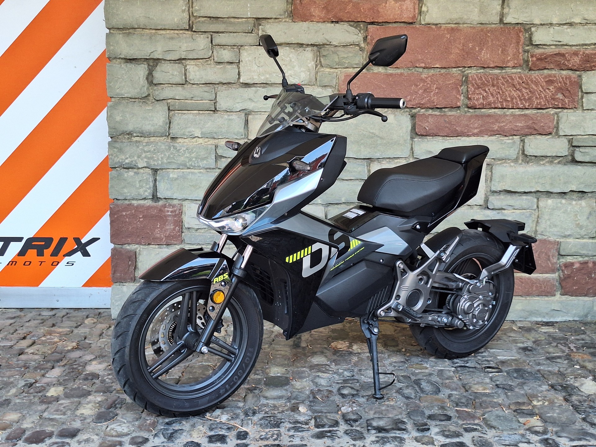 ETRIX Felo W06