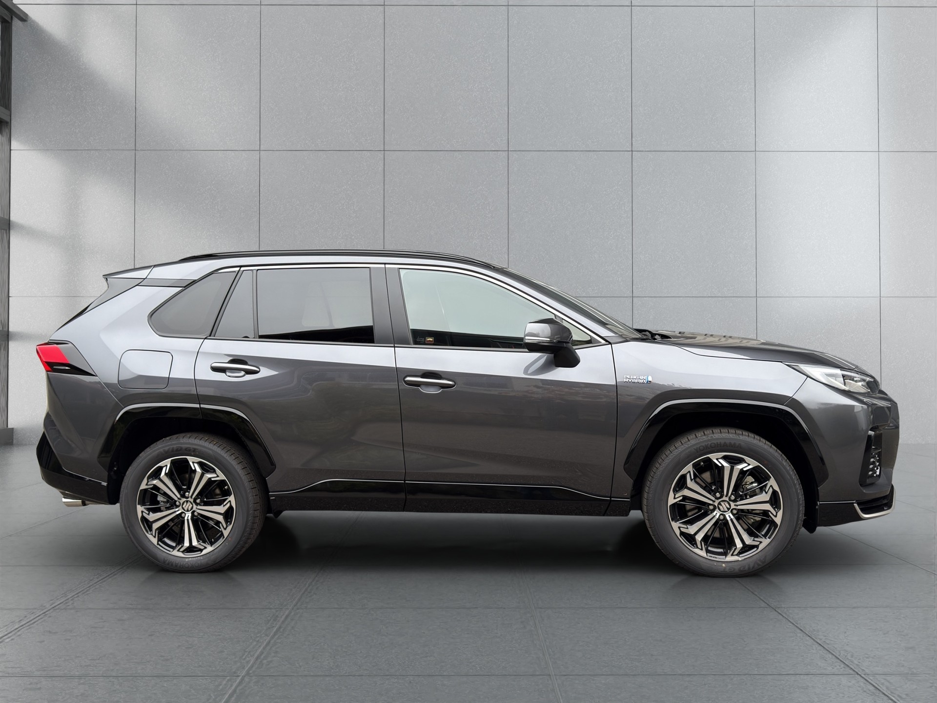 SUZUKI Across 2.5 Plug-in-Hybrid Compact Top E-CVT-image-5