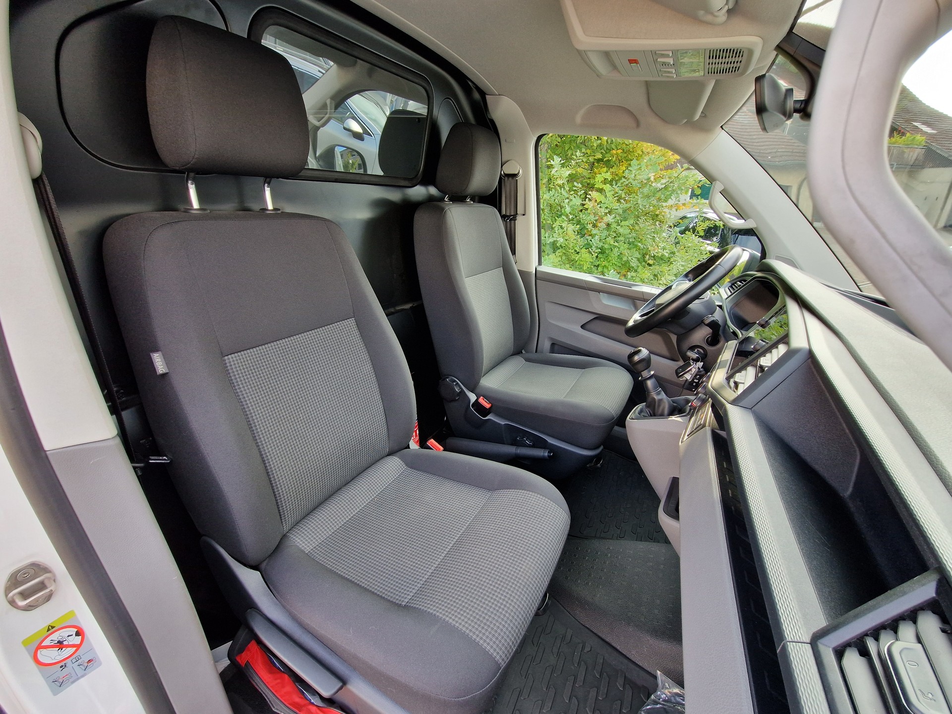 VW T6.1 2.0 TDI 150PS 6-Gang handschaltung-image-7